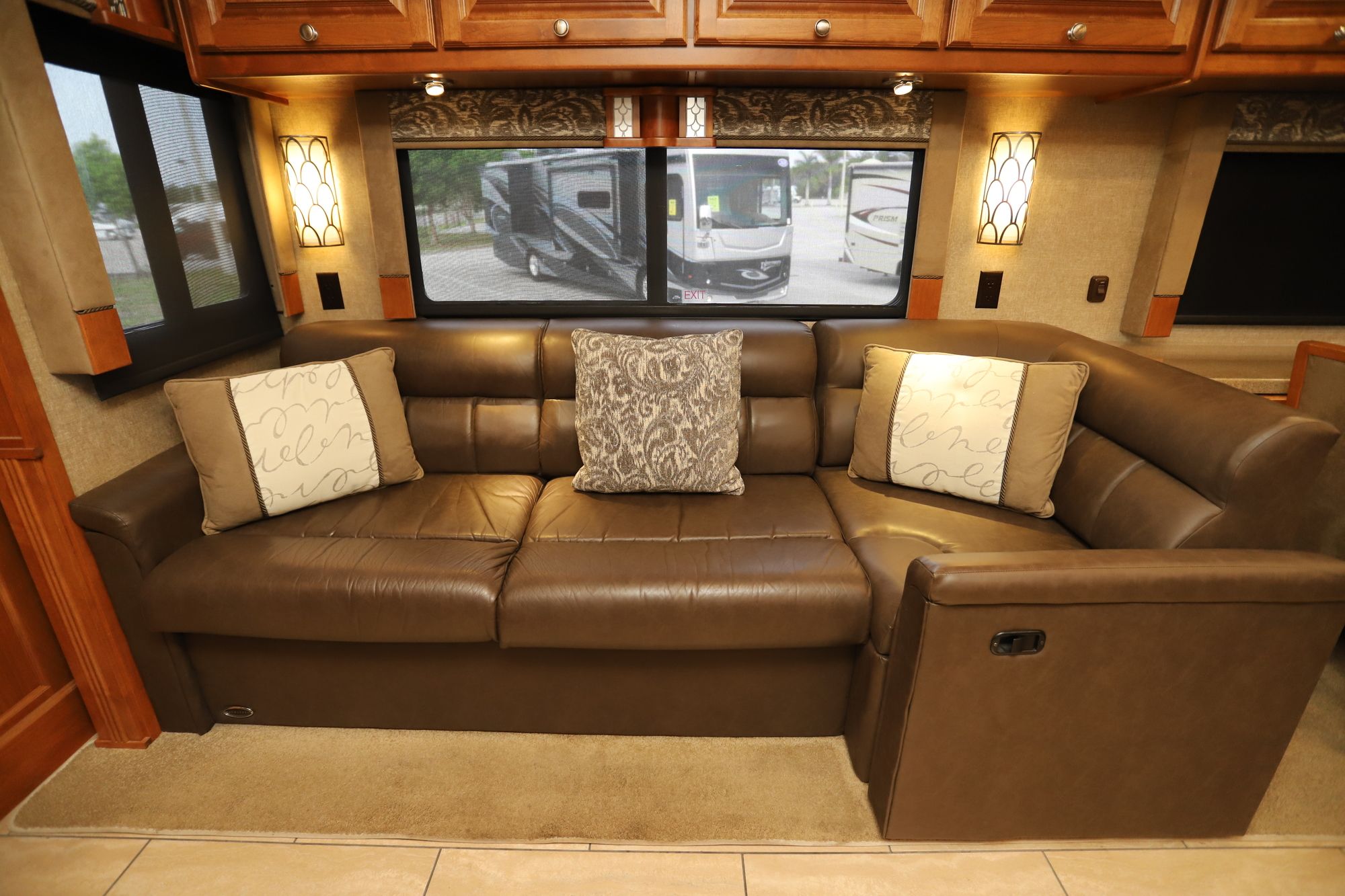 Used 2017 Tiffin Motor Homes Allegro 32SA Class A  For Sale