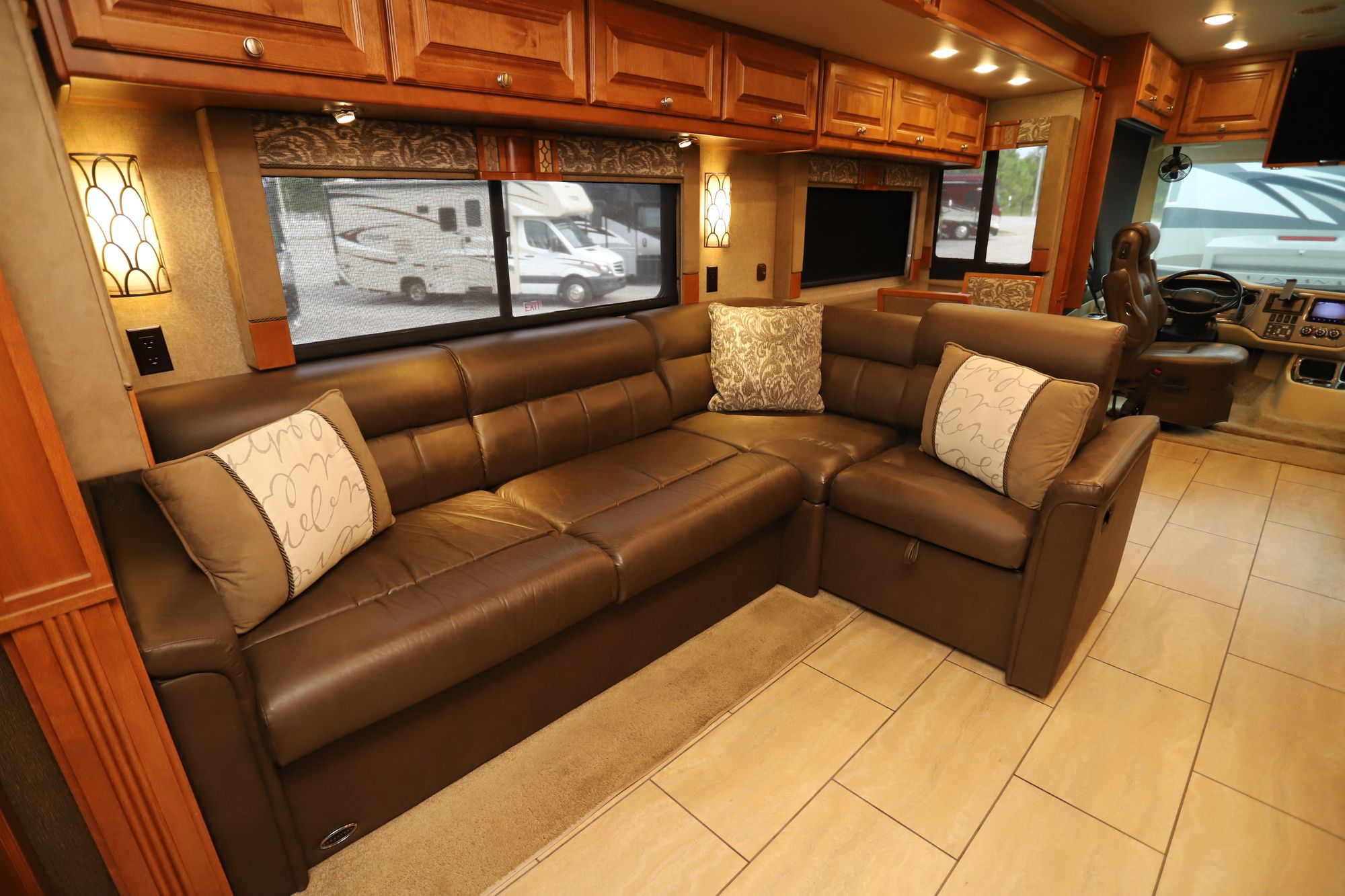 Used 2017 Tiffin Motor Homes Allegro 32SA Class A  For Sale