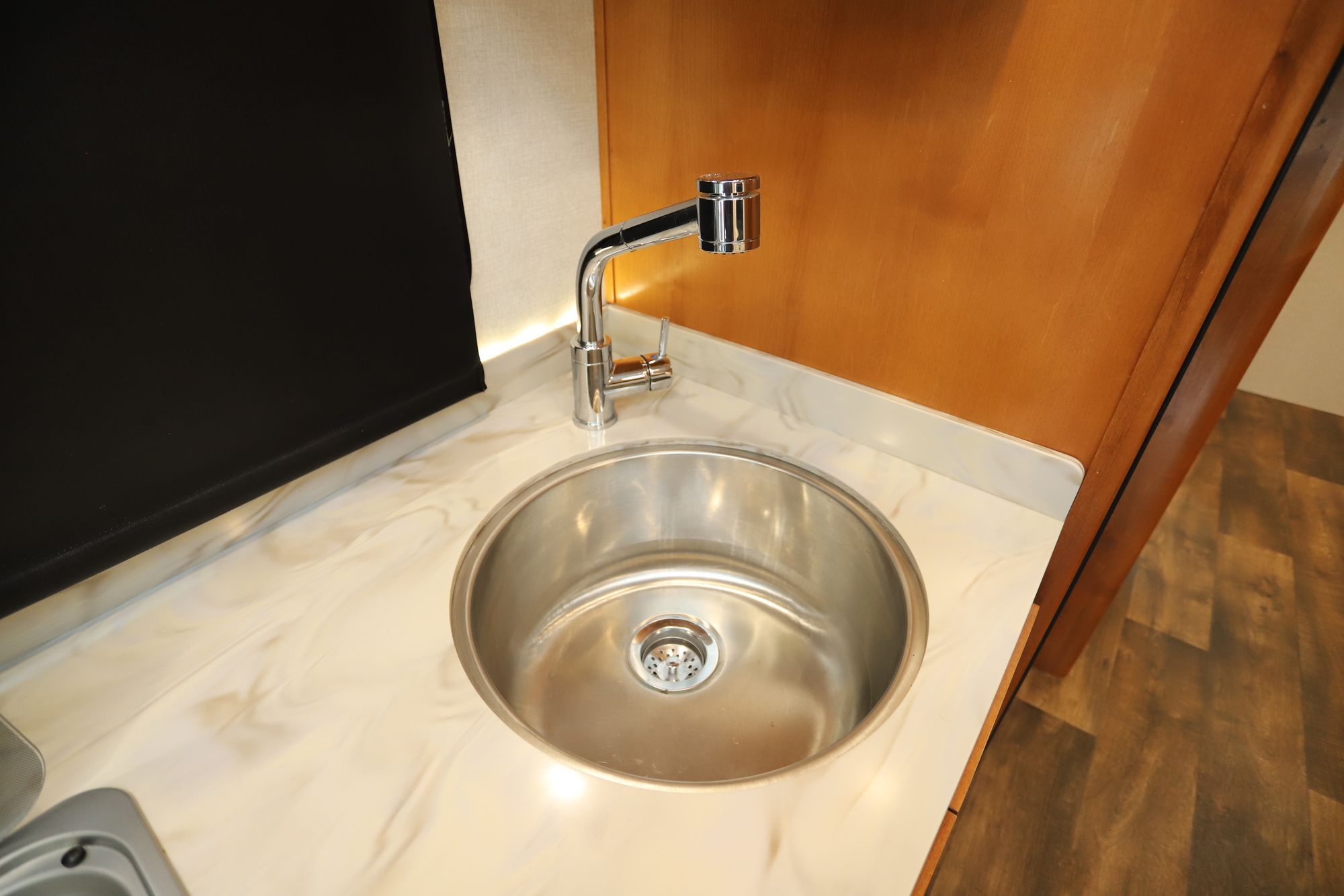 Used 2019 Tiffin Motor Homes Wayfarer 24FW Class C  For Sale