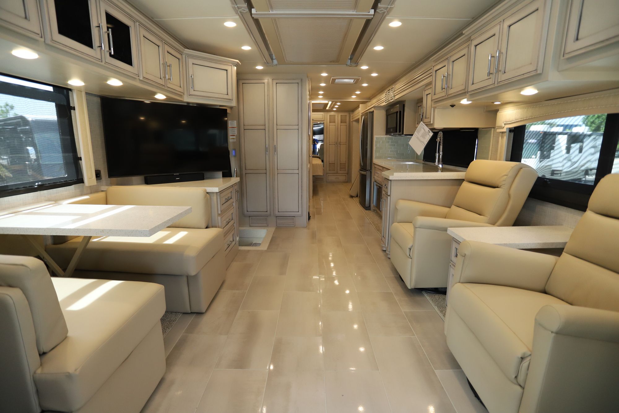 New 2021 Newmar Super Star 4061 Super C  For Sale