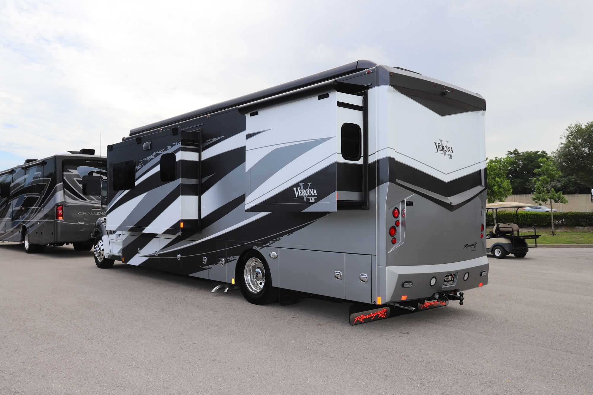 New 2021 Renegade Rv Verona Le 37LMB Super C  For Sale