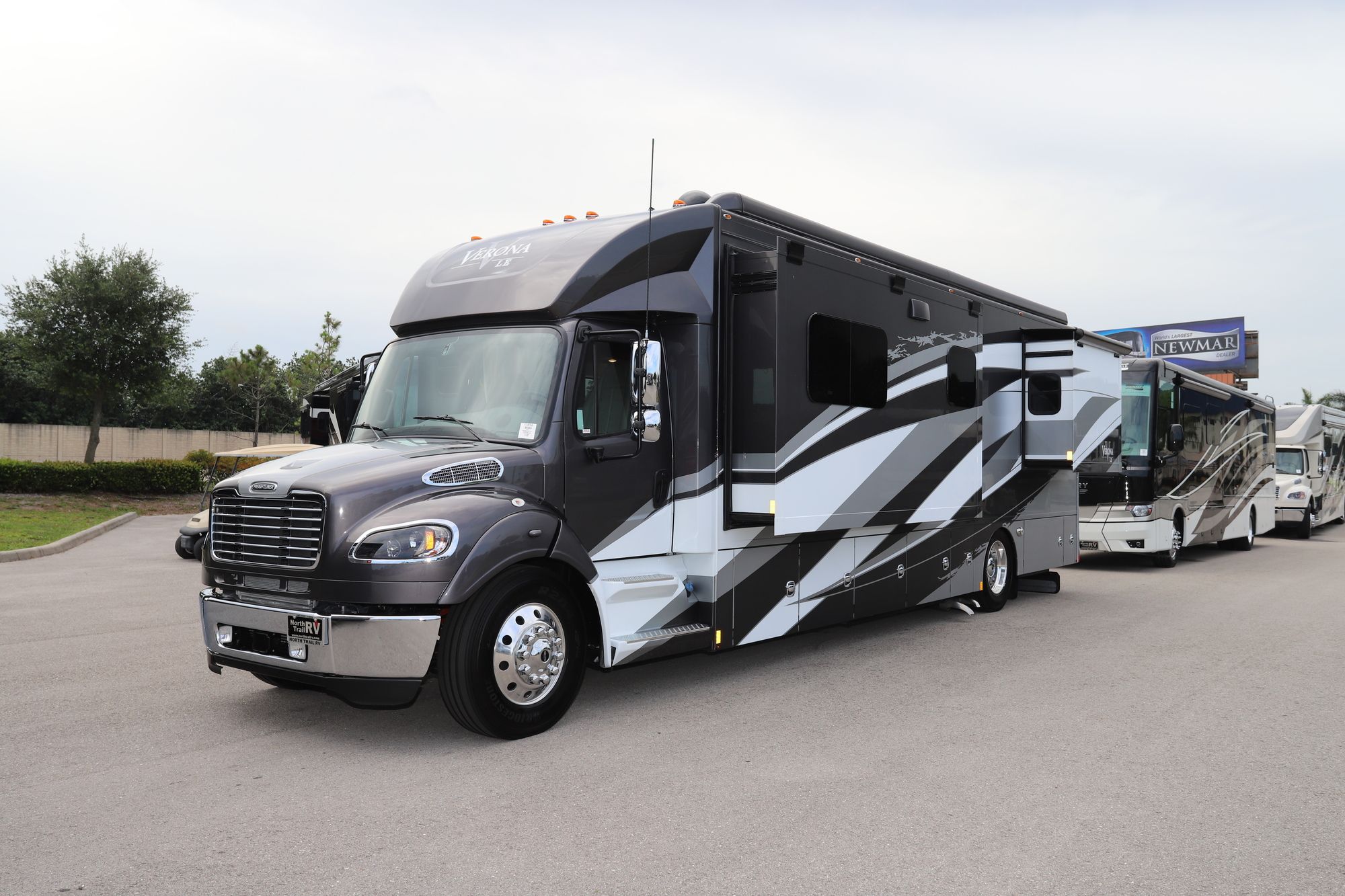 New 2021 Renegade Rv Verona Le 37LMB Super C  For Sale