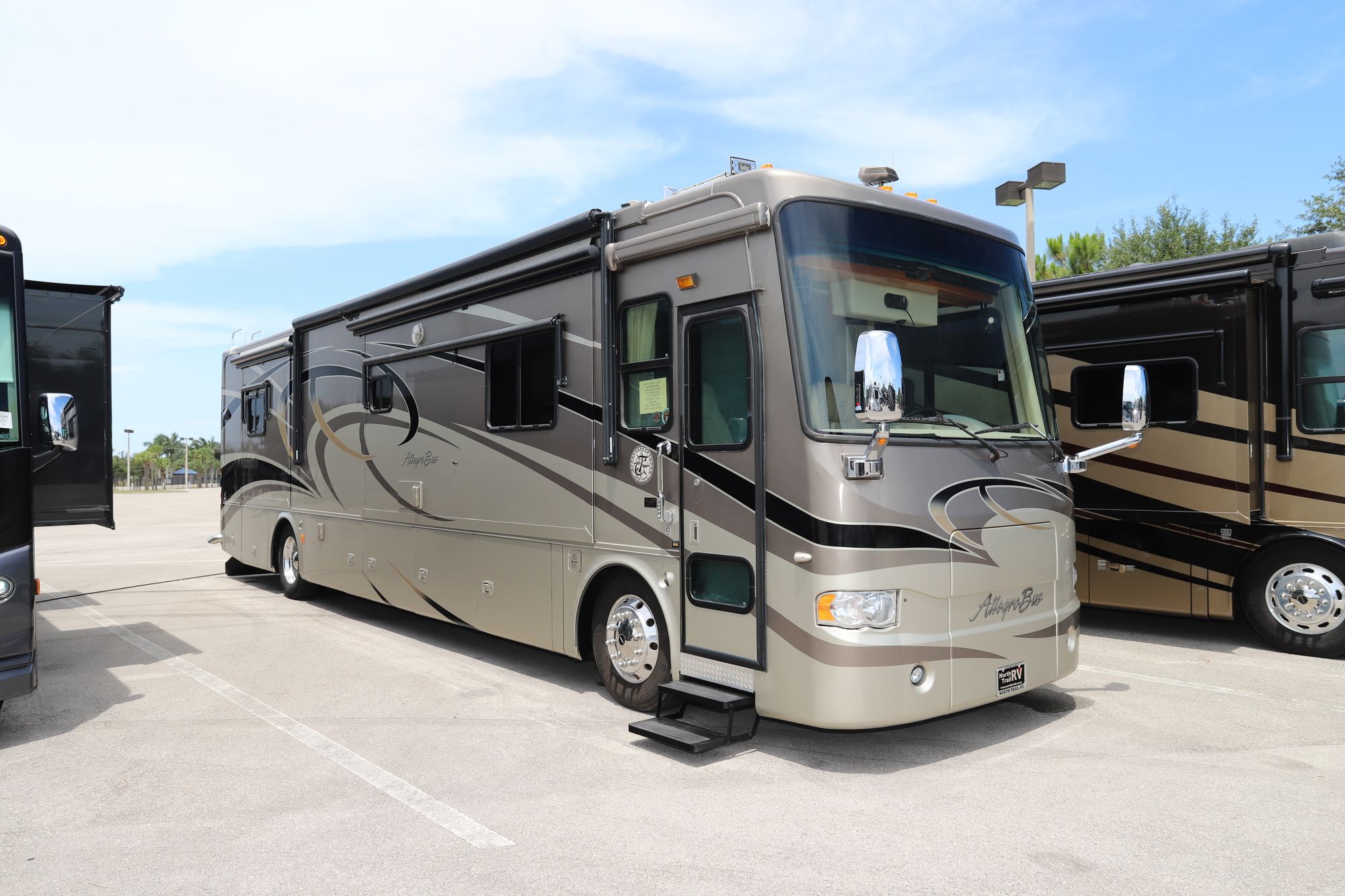 Used 2007 Tiffin Motor Homes Allegro Bus 40QSP Class A  For Sale