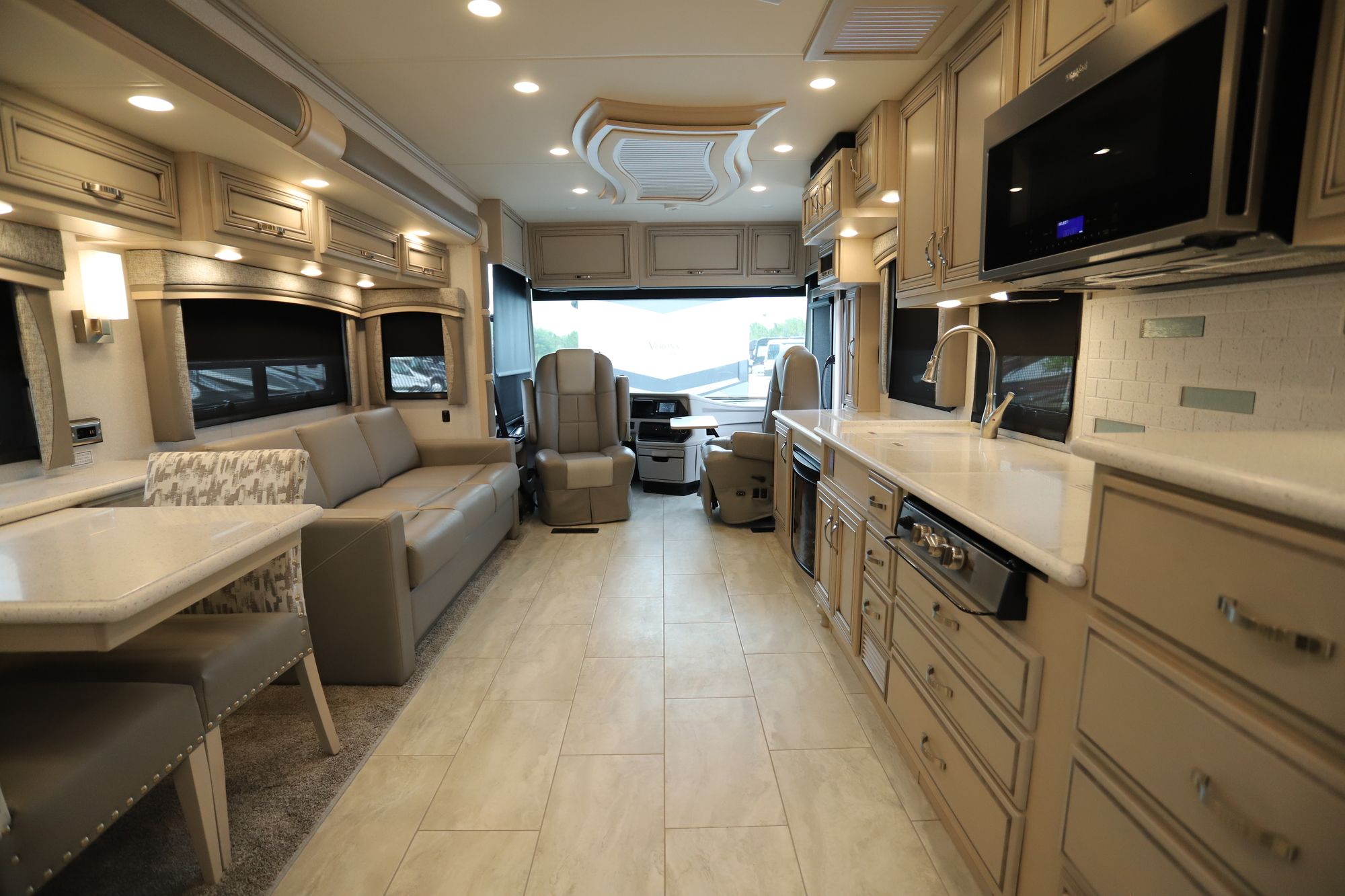 New 2021 Newmar Kountry Star 4011 Class A  For Sale