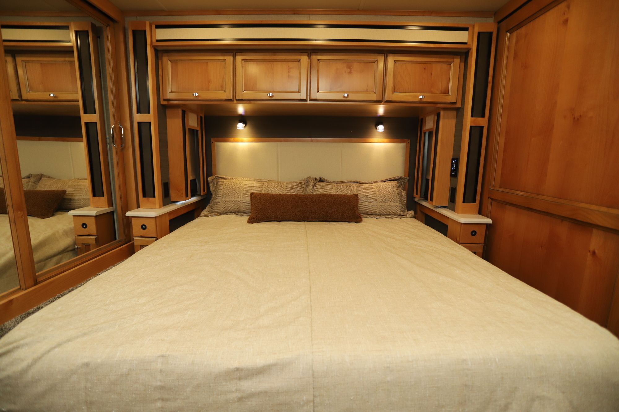 Used 2021 Tiffin Motor Homes Allegro Red 33AA Class A  For Sale