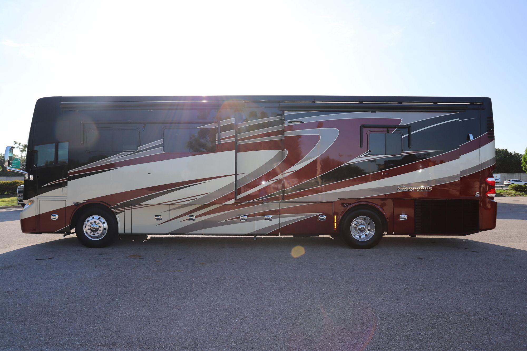 Used 2015 Tiffin Motor Homes Allegro Bus 37AP Class A  For Sale