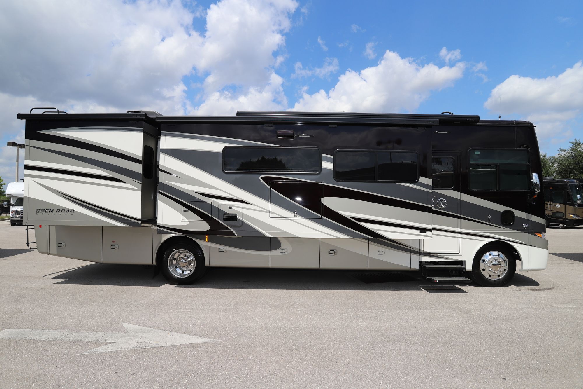 New 2021 Tiffin Motor Homes Allegro 34PA Class A  For Sale