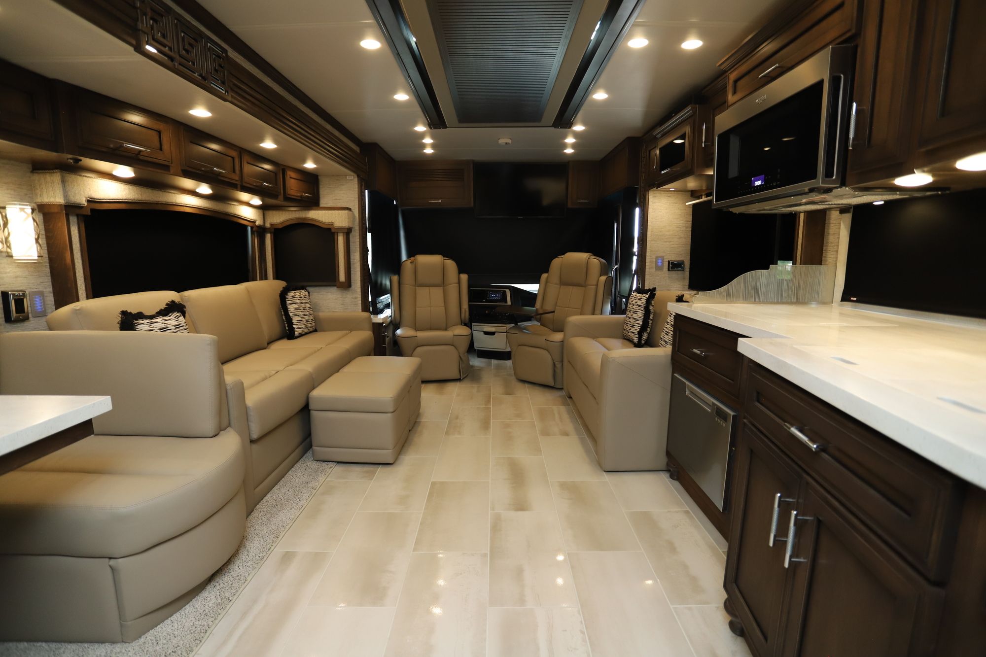 New 2021 Newmar Ventana 4326 Class A  For Sale