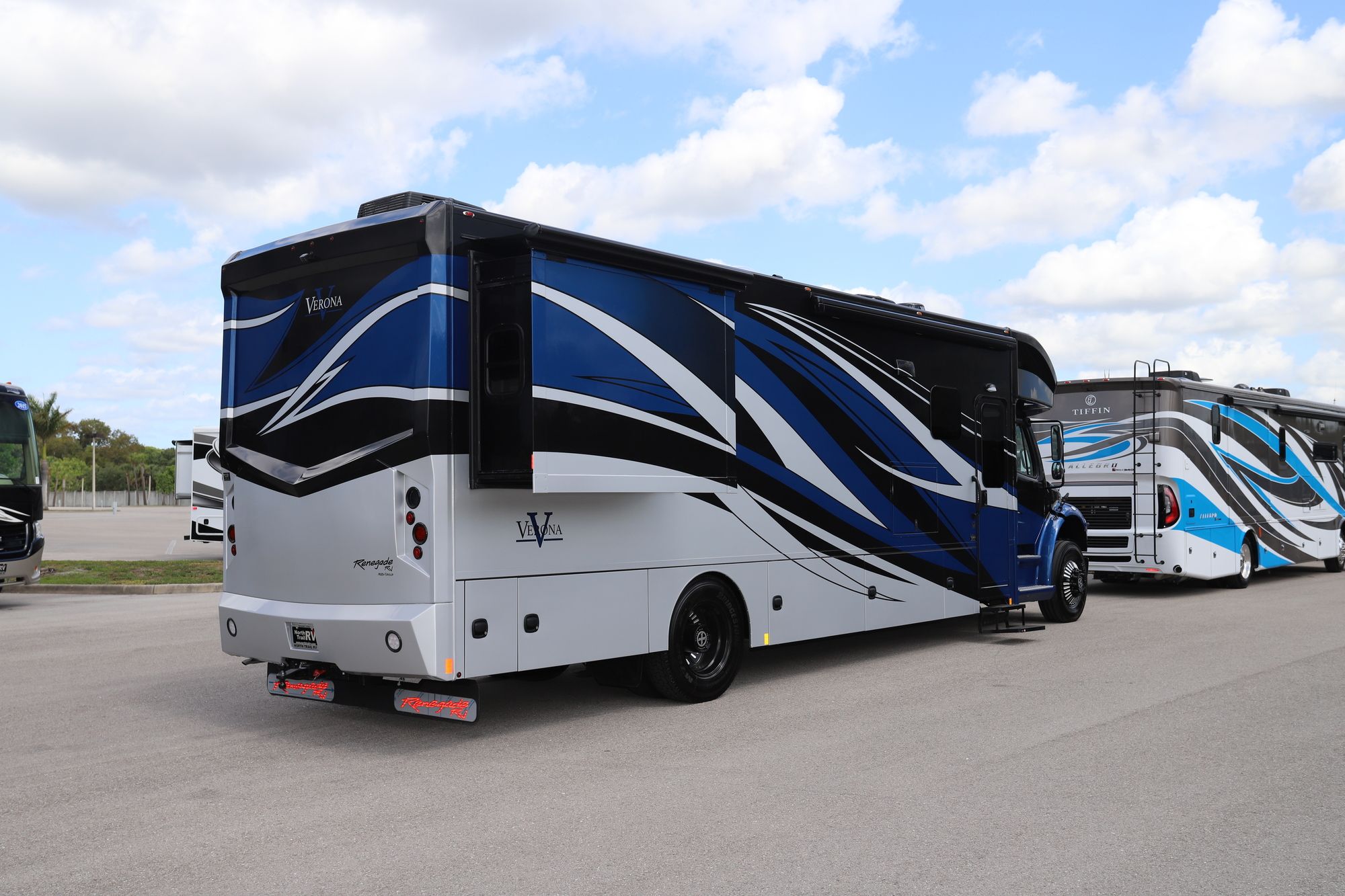 New 2022 Renegade Rv Verona 36VSB Super C  For Sale