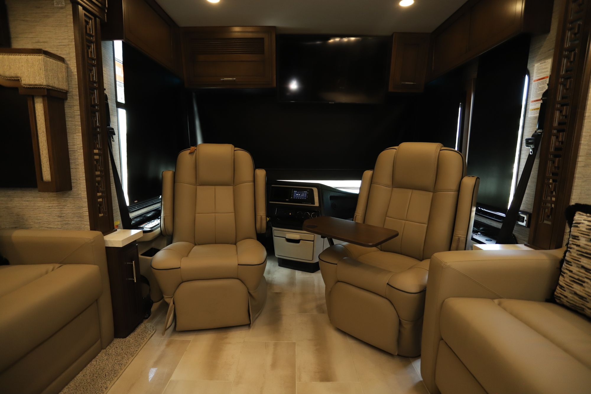 New 2021 Newmar Ventana 4326 Class A  For Sale