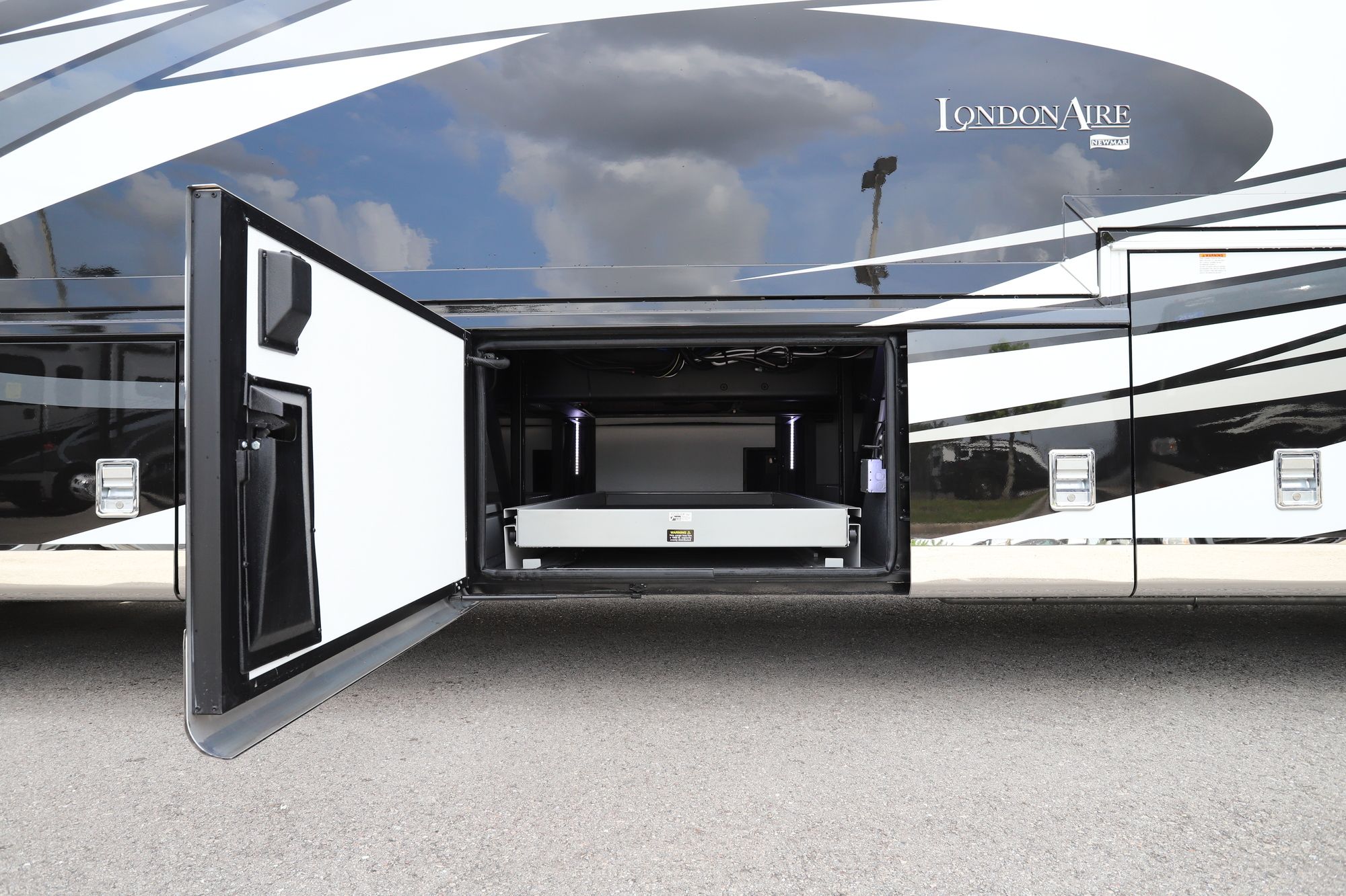 New 2021 Newmar London Aire 4551 Class A  For Sale