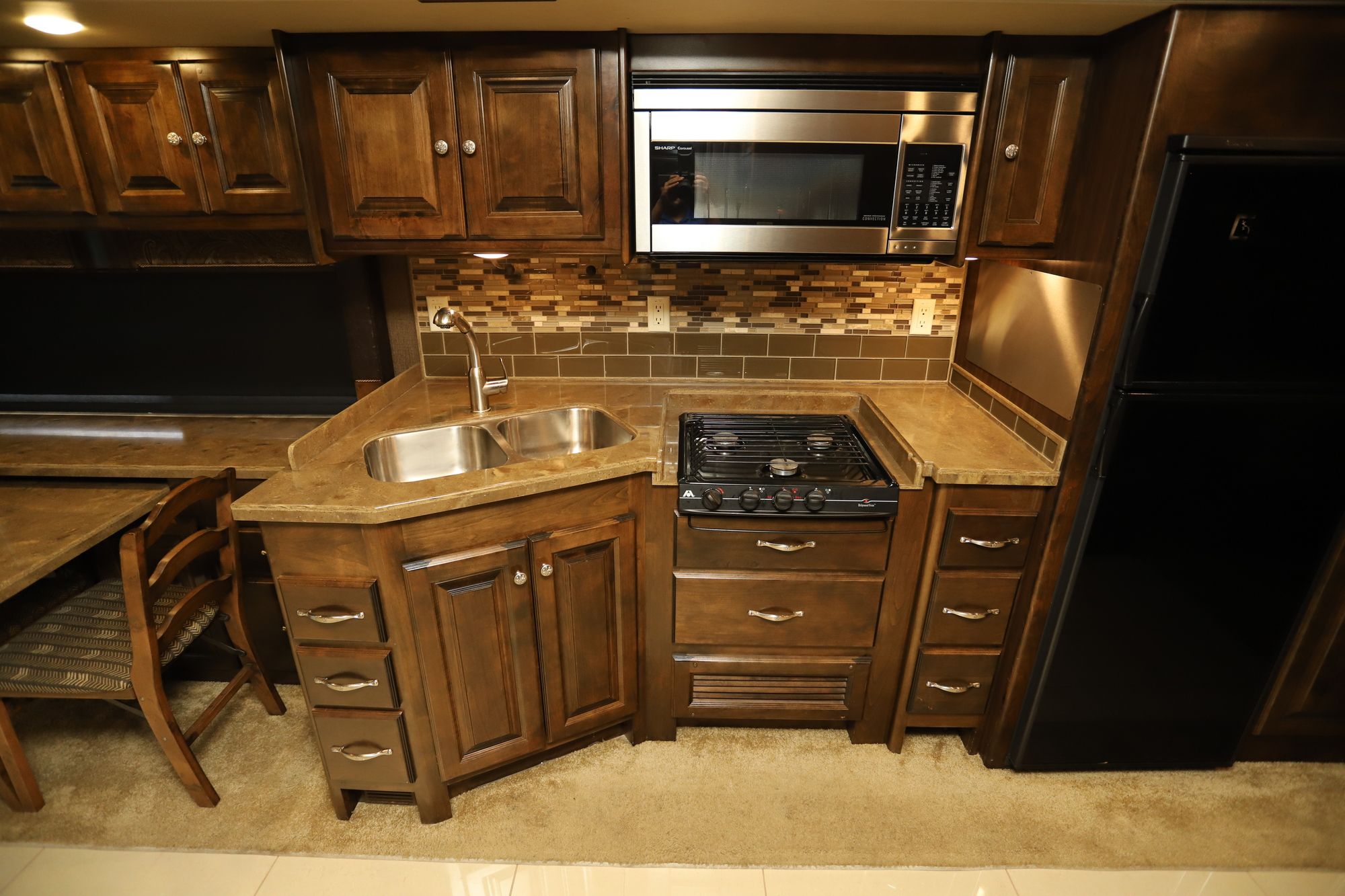 Used 2016 Tiffin Motor Homes Allegro Red 33AA Class A  For Sale