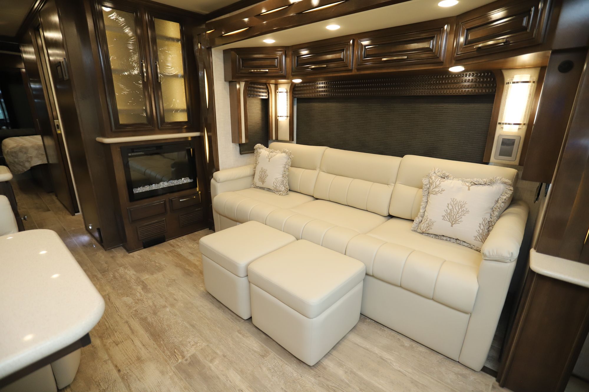 New 2021 Newmar New Aire 3543 Class A  For Sale