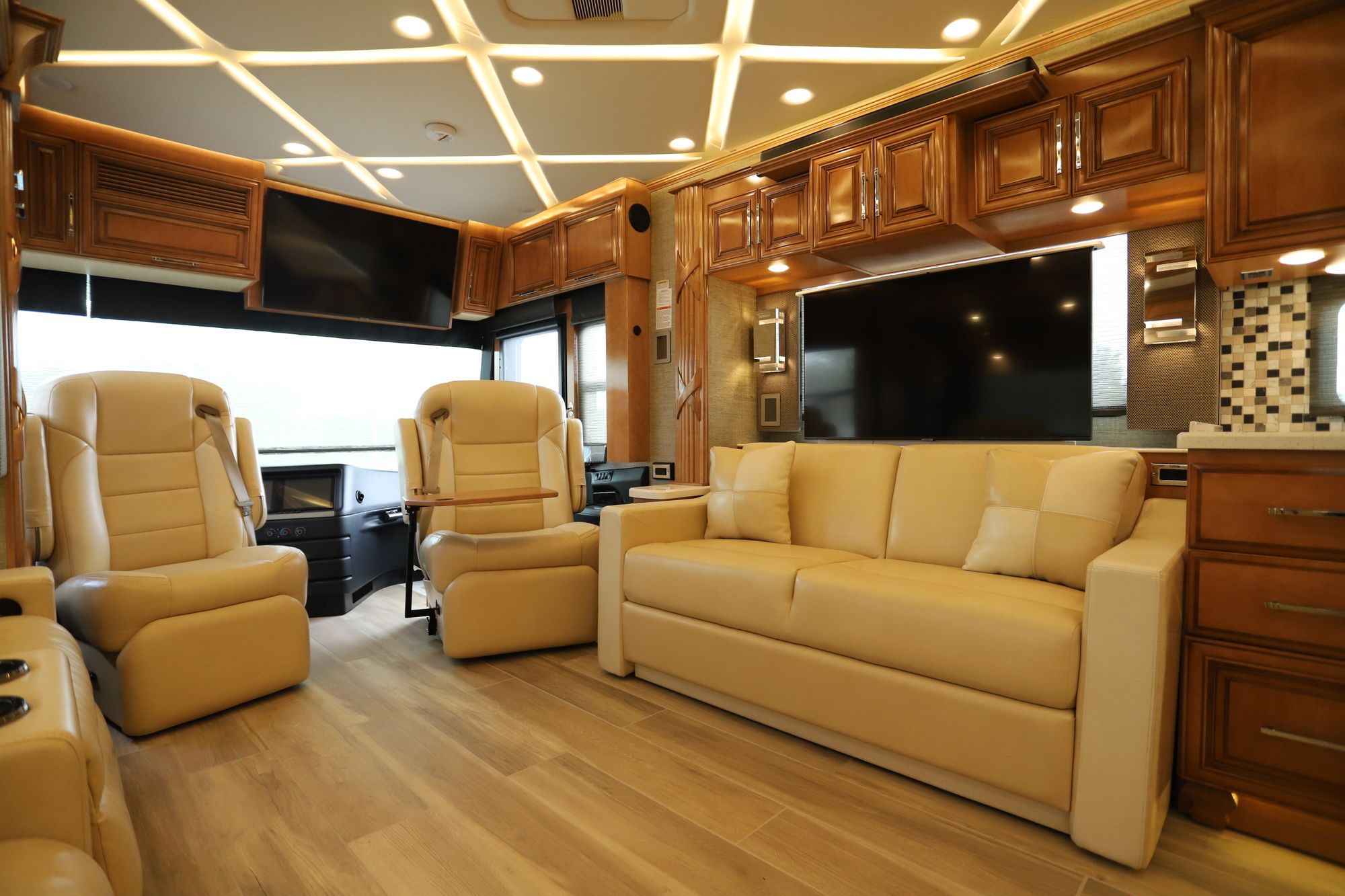 New 2021 Newmar Mountain Aire 4551 Class A  For Sale