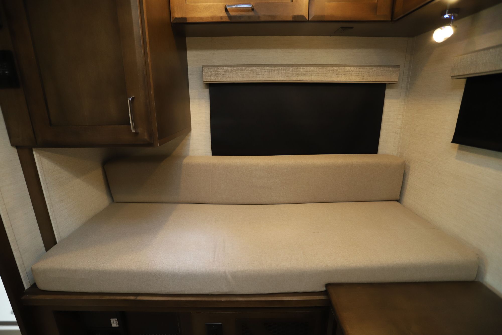 New 2021 Tiffin Motor Homes Wayfarer 25TW Class C  For Sale