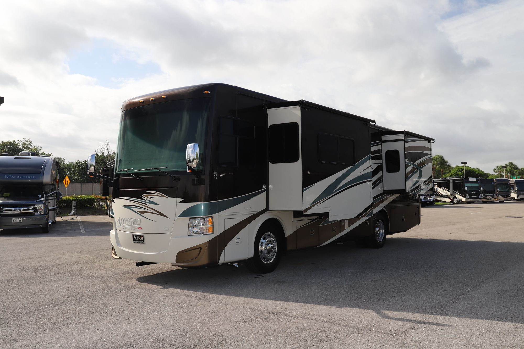 Used 2014 Tiffin Motor Homes Allegro Red 34QFA Class A  For Sale