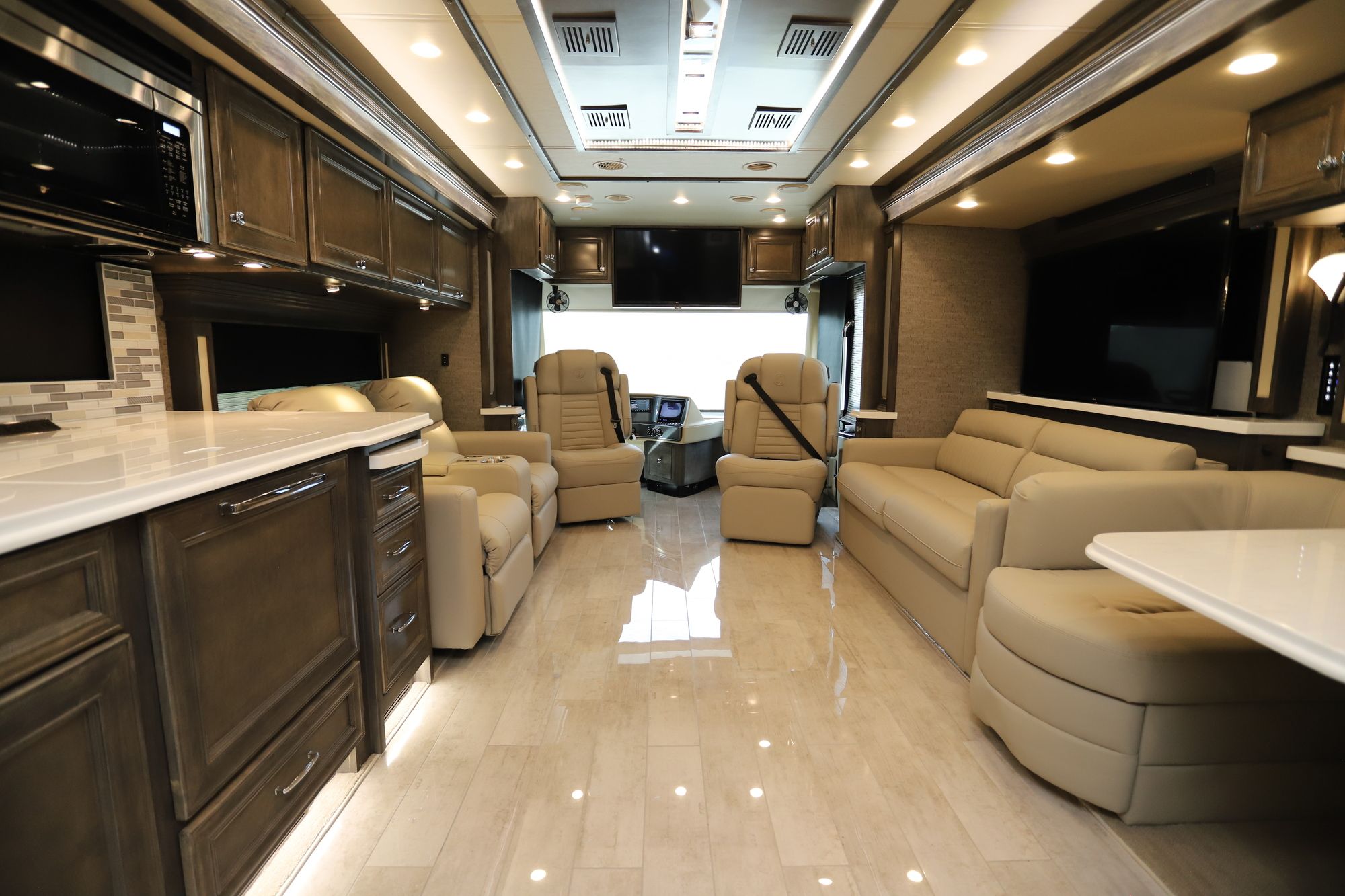 New 2021 Tiffin Motor Homes Phaeton 40 IH Class A  For Sale