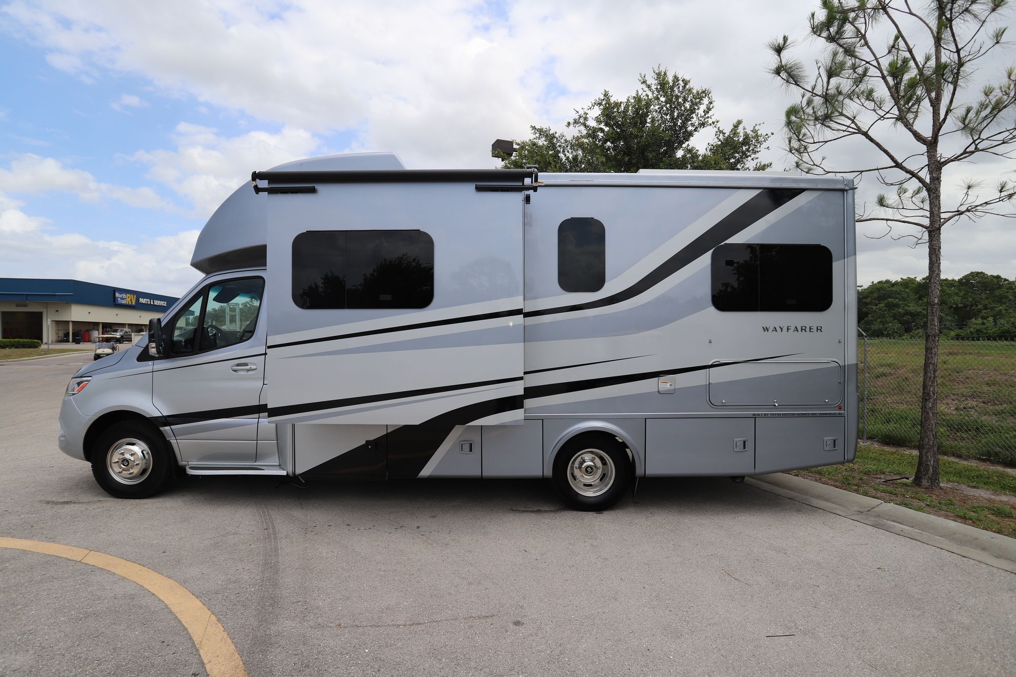 New 2021 Tiffin Motor Homes Wayfarer 25TW Class C  For Sale