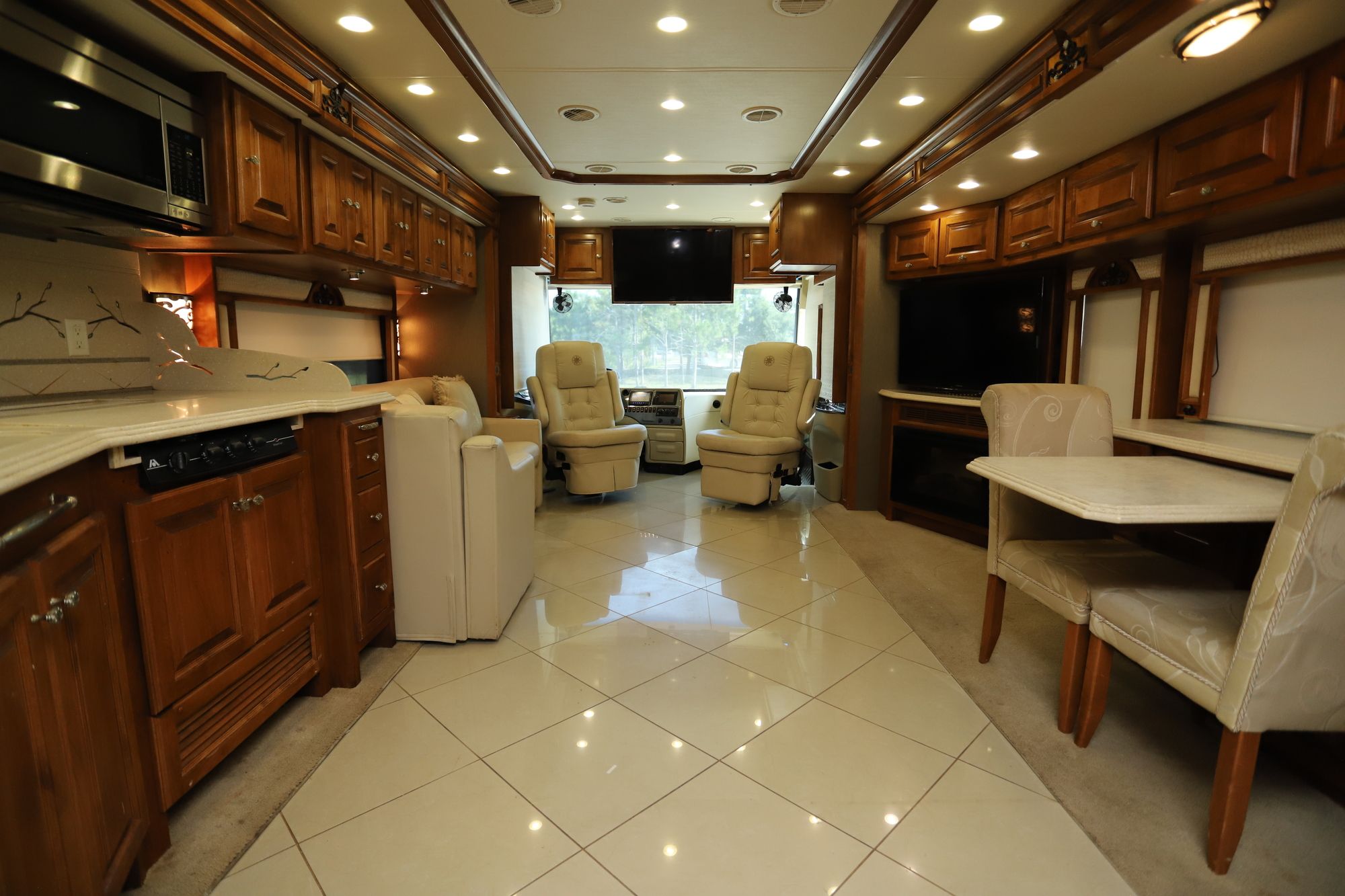 Used 2013 Tiffin Motor Homes Phaeton 36GH Class A  For Sale