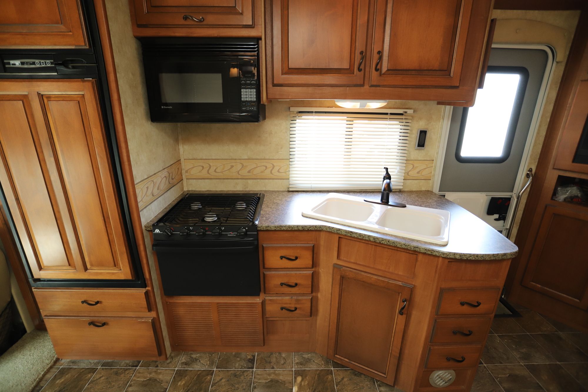 Used 2010 Jayco Greyhawk 31FK Class C  For Sale