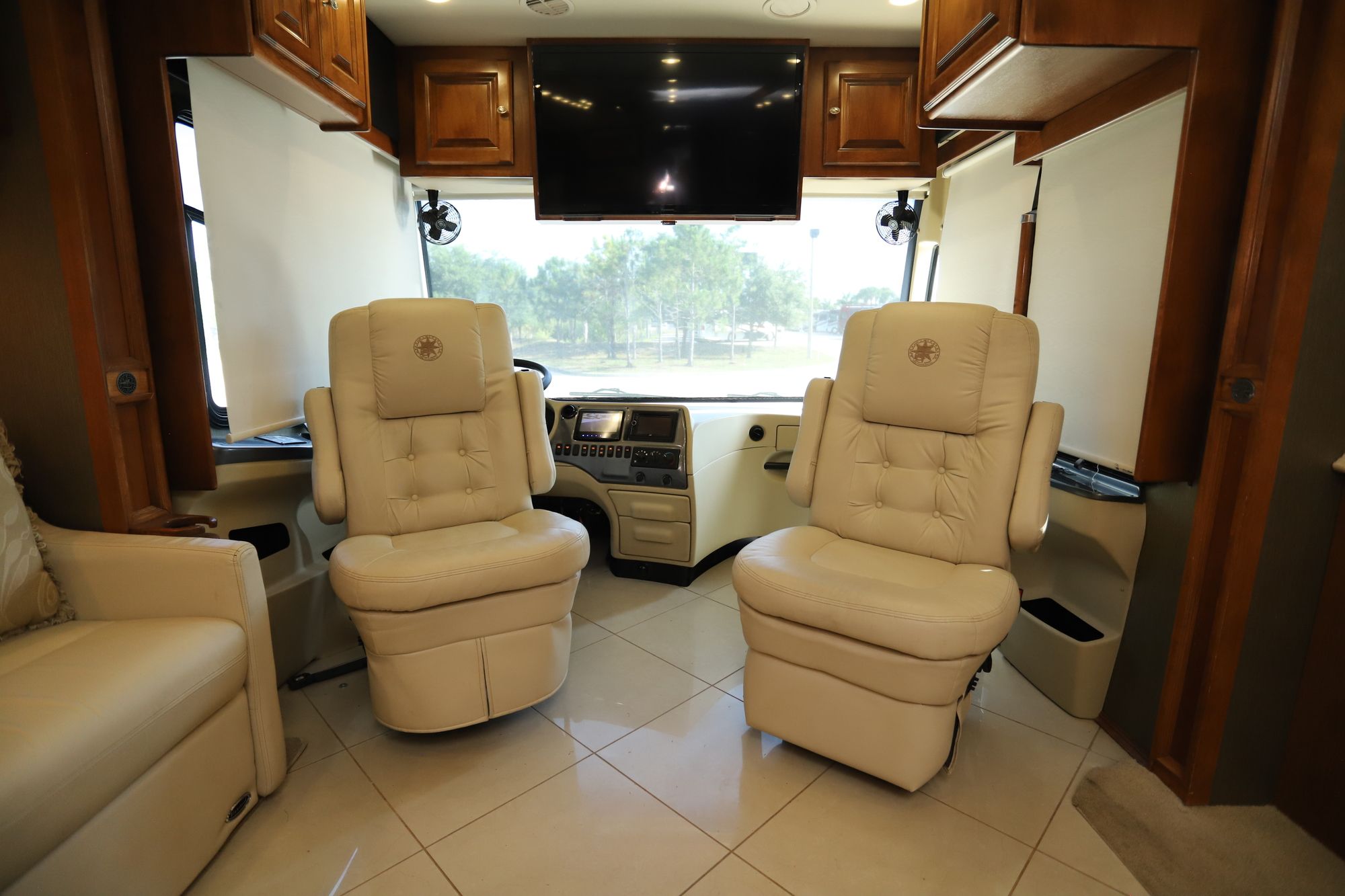 Used 2013 Tiffin Motor Homes Phaeton 36GH Class A  For Sale