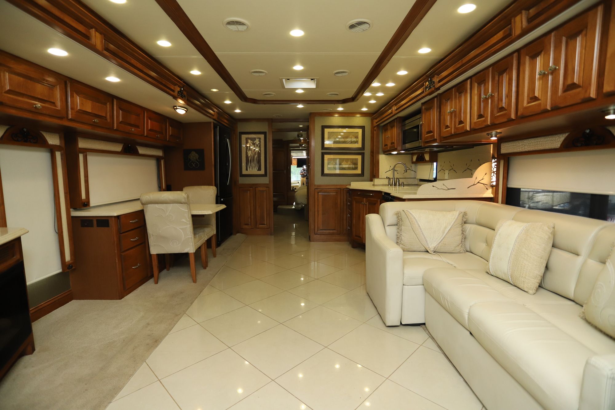 Used 2013 Tiffin Motor Homes Phaeton 36GH Class A  For Sale