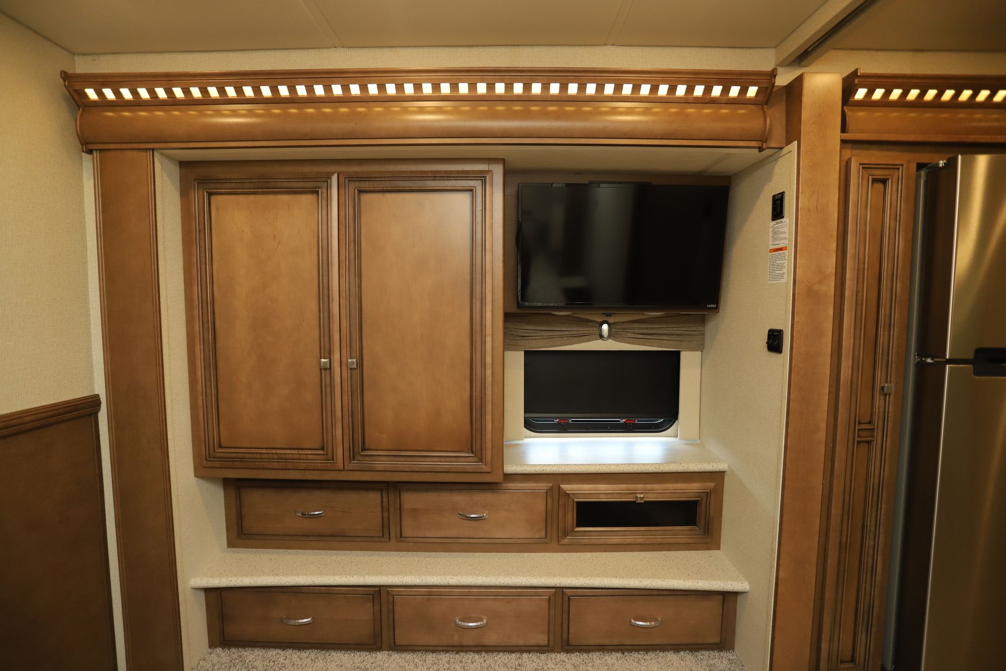 Used 2019 Newmar Bay Star 3014 Class A  For Sale