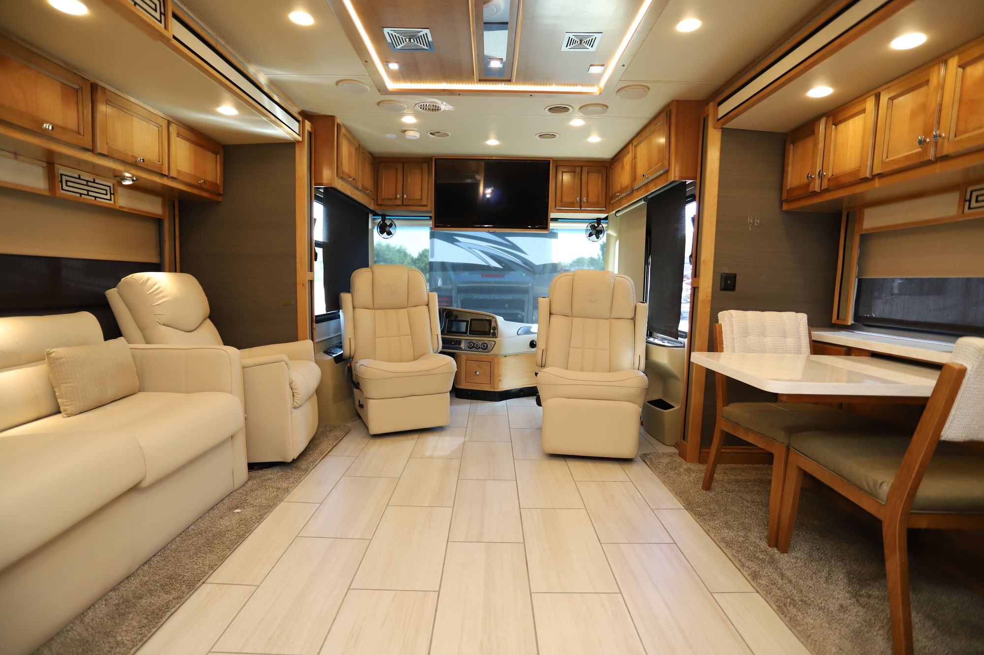 Used 2021 Tiffin Motor Homes Allegro Red 33AA Class A  For Sale