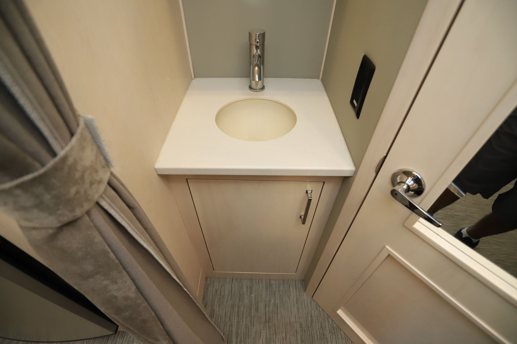 Used 2020 Renegade Rv Vienna 25FW Class C  For Sale