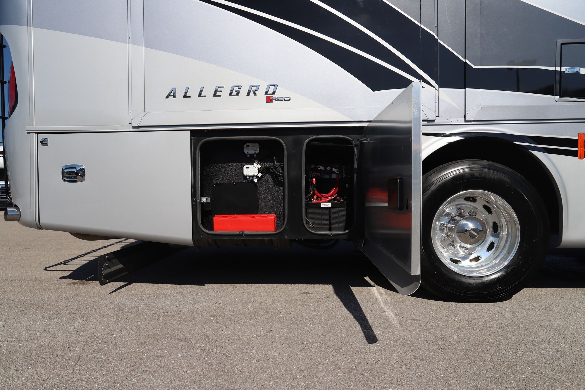 Used 2021 Tiffin Motor Homes Allegro Red 33AA Class A  For Sale