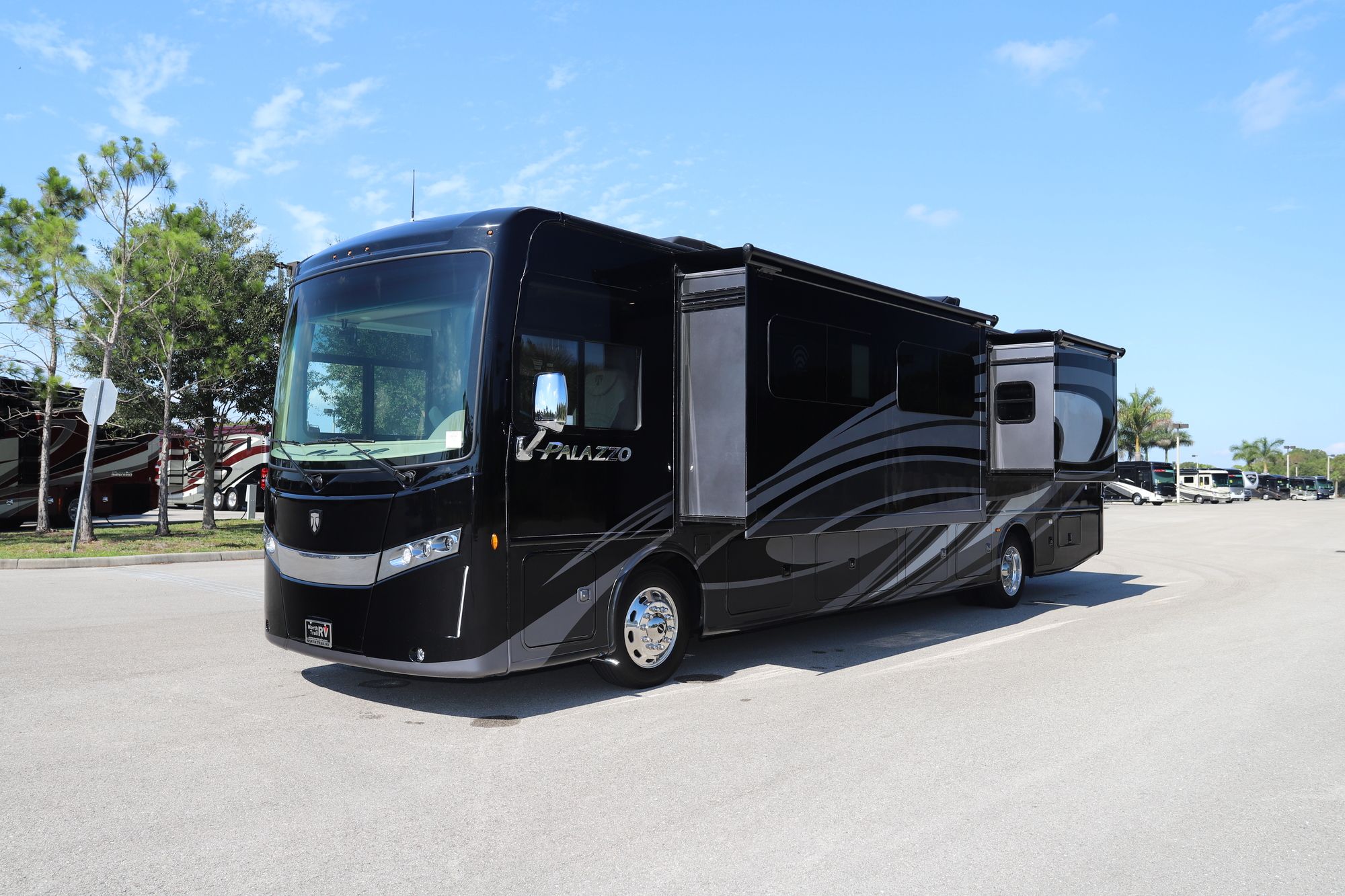 New 2021 Thor Palazzo 37.5 Class A  For Sale