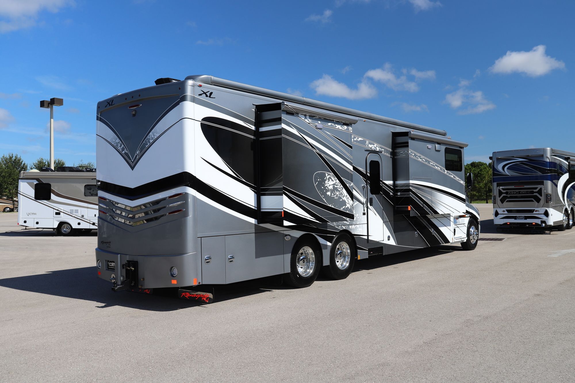 New 2022 Renegade Rv Xl 45DBM Super C  For Sale