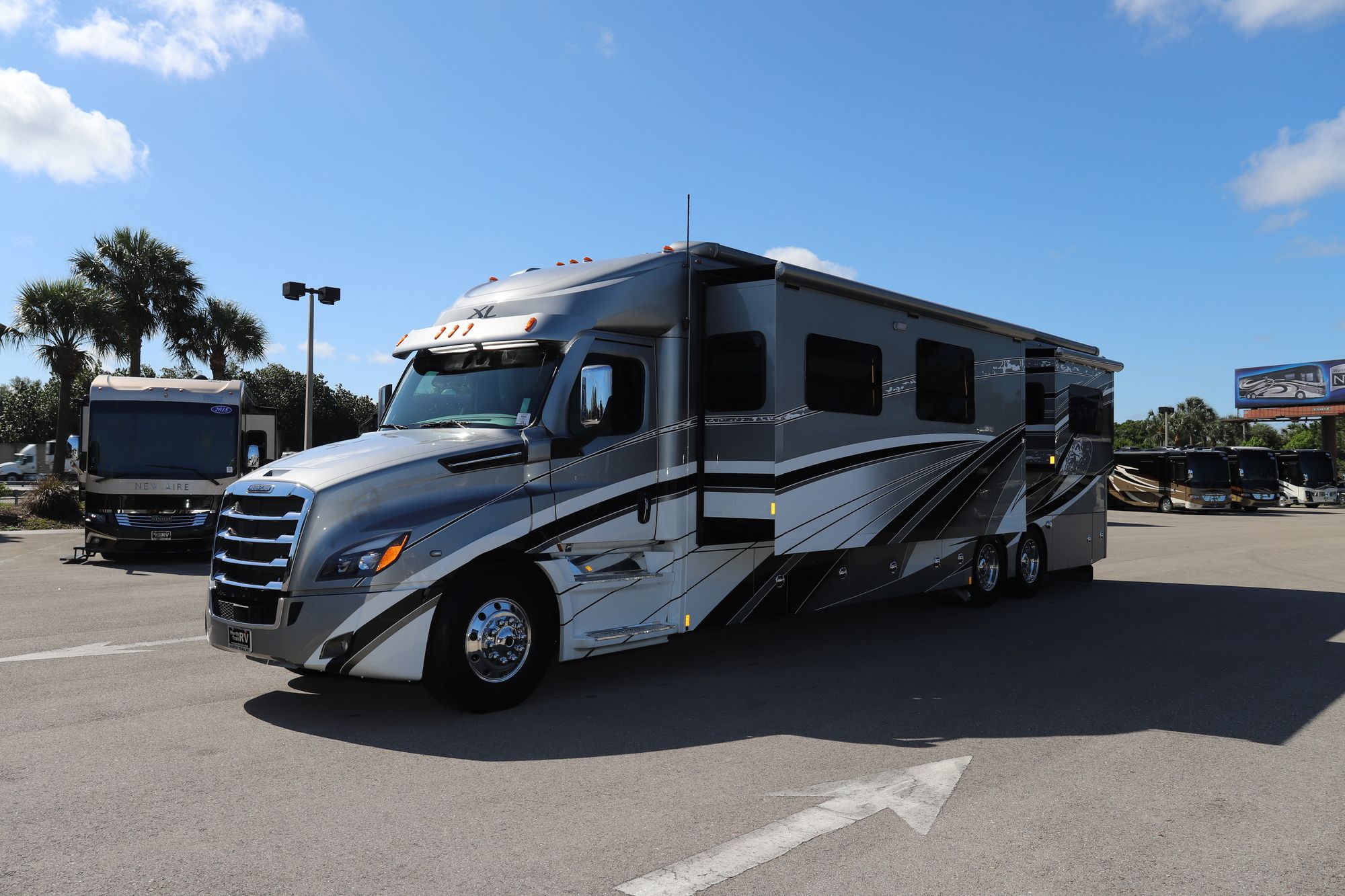 New 2022 Renegade Rv Xl 45DBM Super C  For Sale