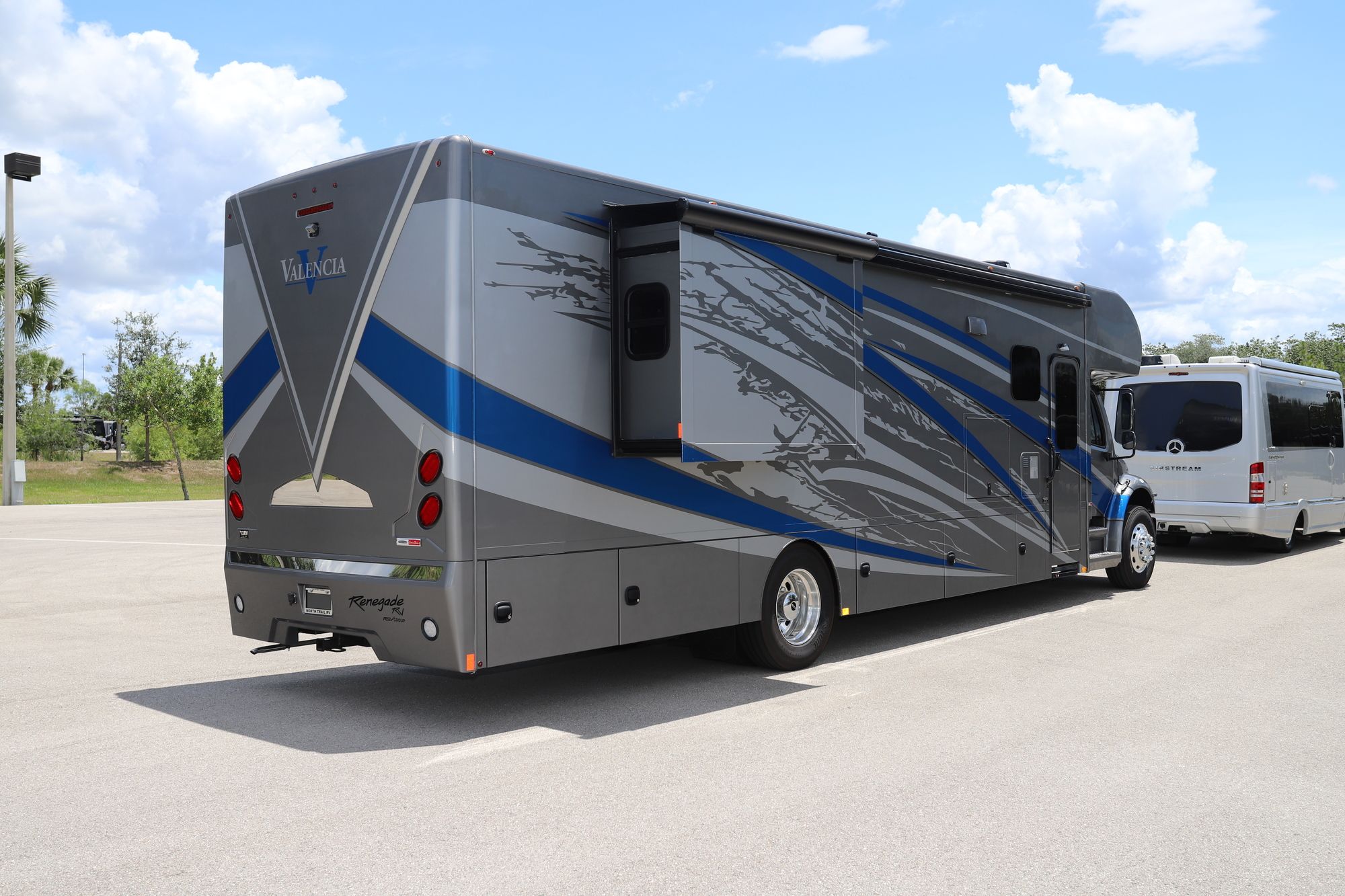 Used 2021 Renegade Rv Valencia 38RB Super C  For Sale