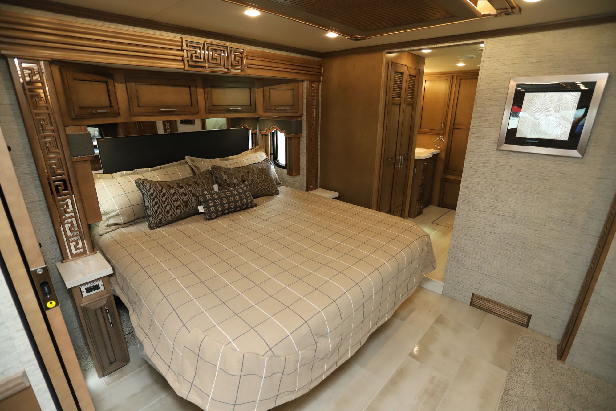 New 2021 Newmar Ventana 4369 Class A  For Sale