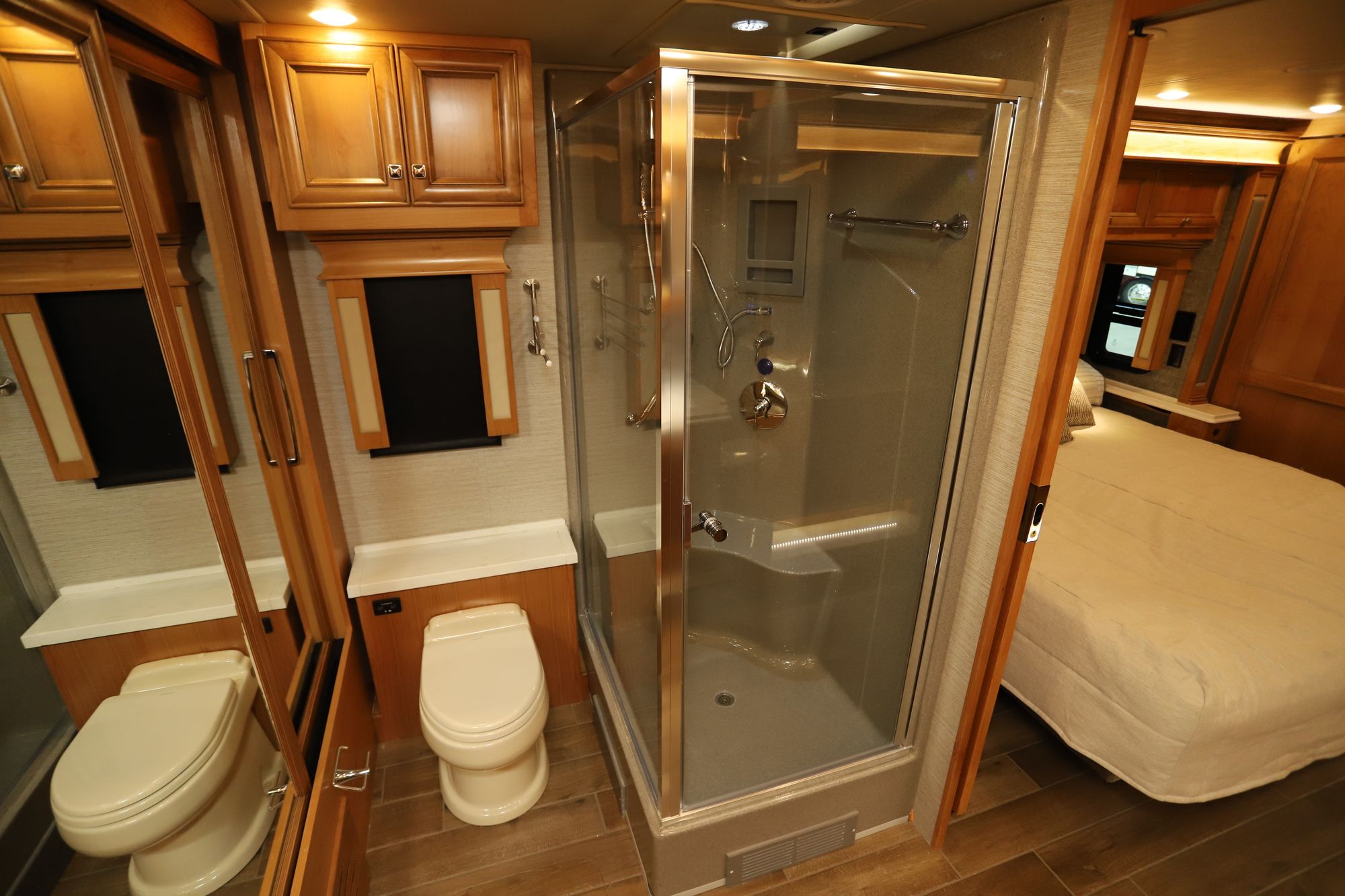 New 2021 Tiffin Motor Homes Phaeton 40IH Class A  For Sale