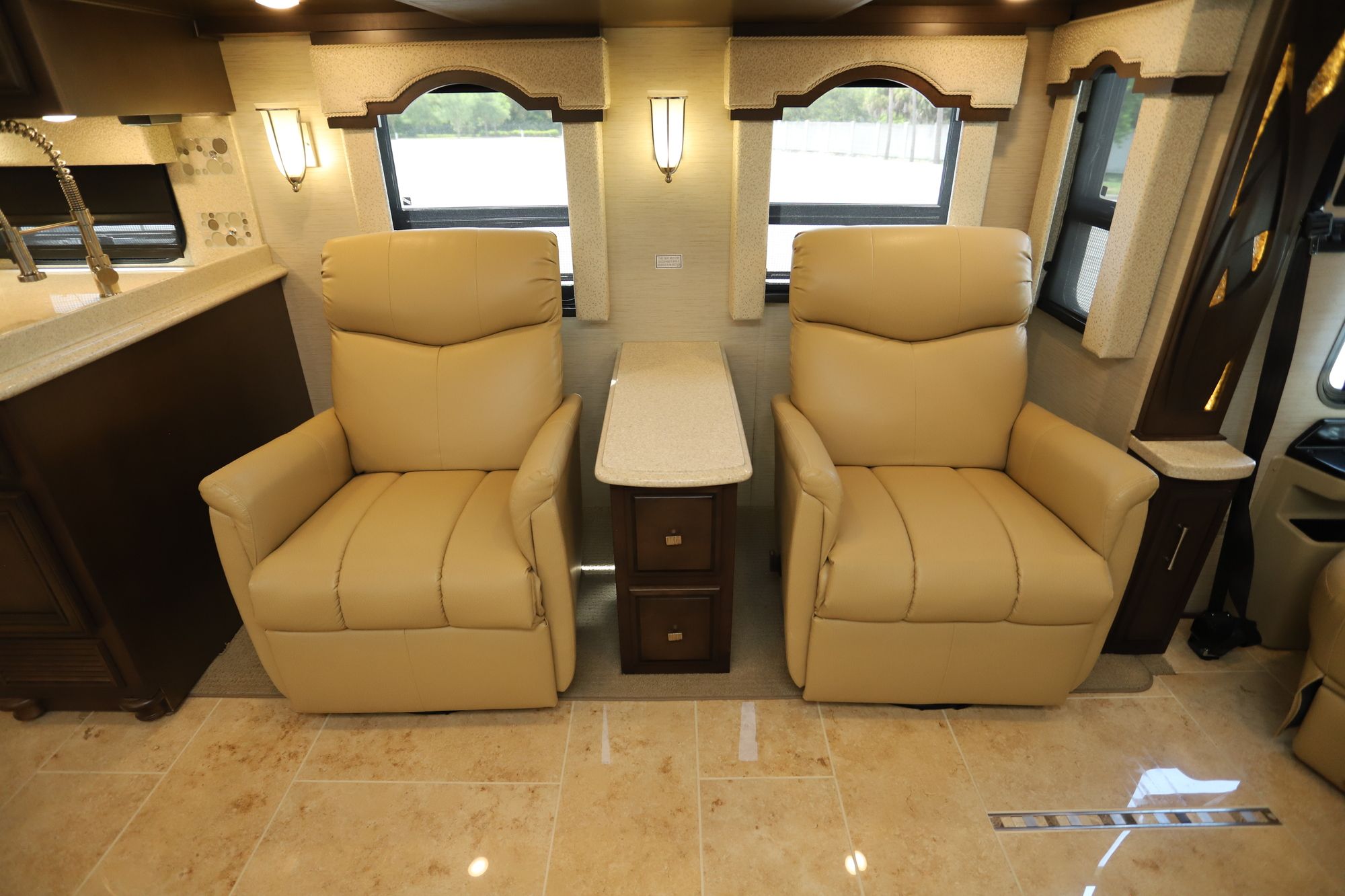 Used 2018 Newmar Ventana 4002 Class A  For Sale