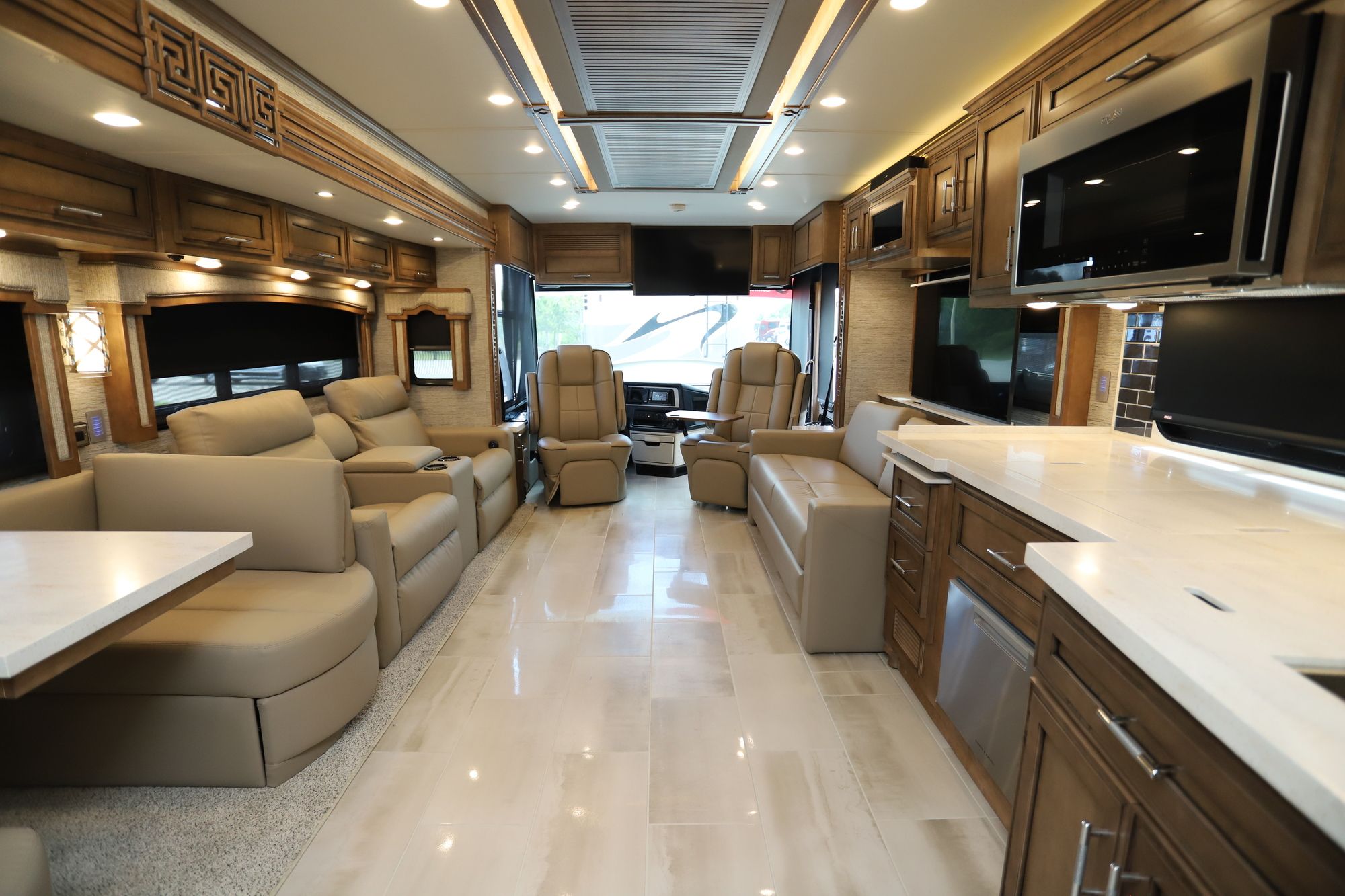 New 2021 Newmar Ventana 4369 Class A  For Sale