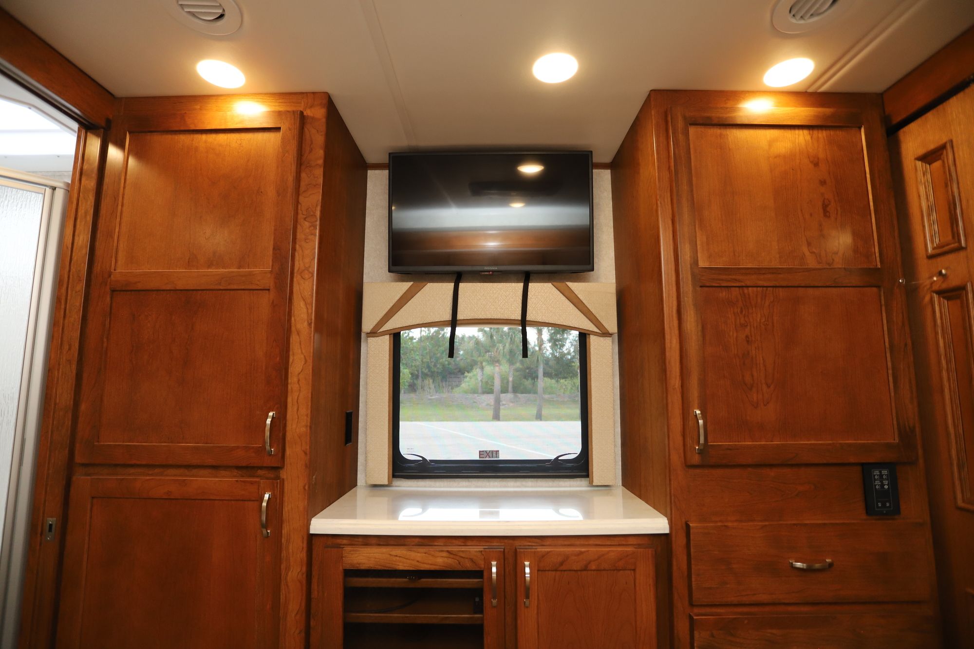 Used 2021 Renegade Rv Valencia 38RB Super C  For Sale