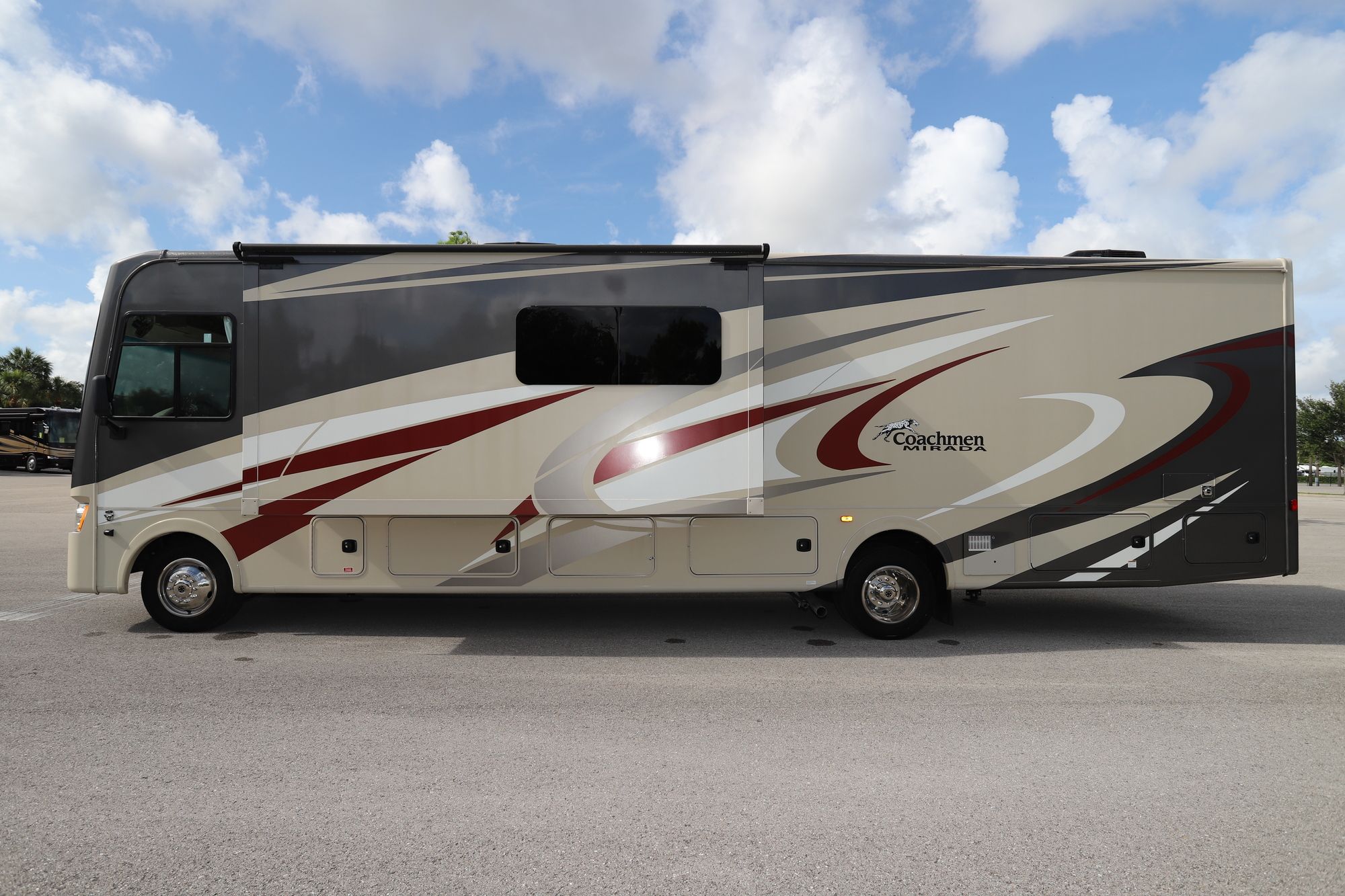 Used 2019 Coachmen Mirada 35OS Class A  For Sale