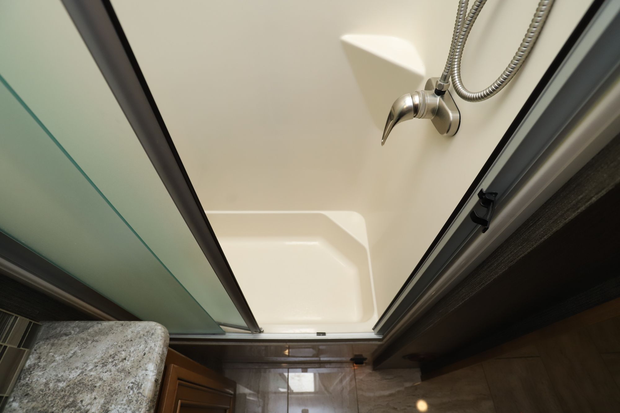 Used 2019 Thor Aria 4000 Class A  For Sale
