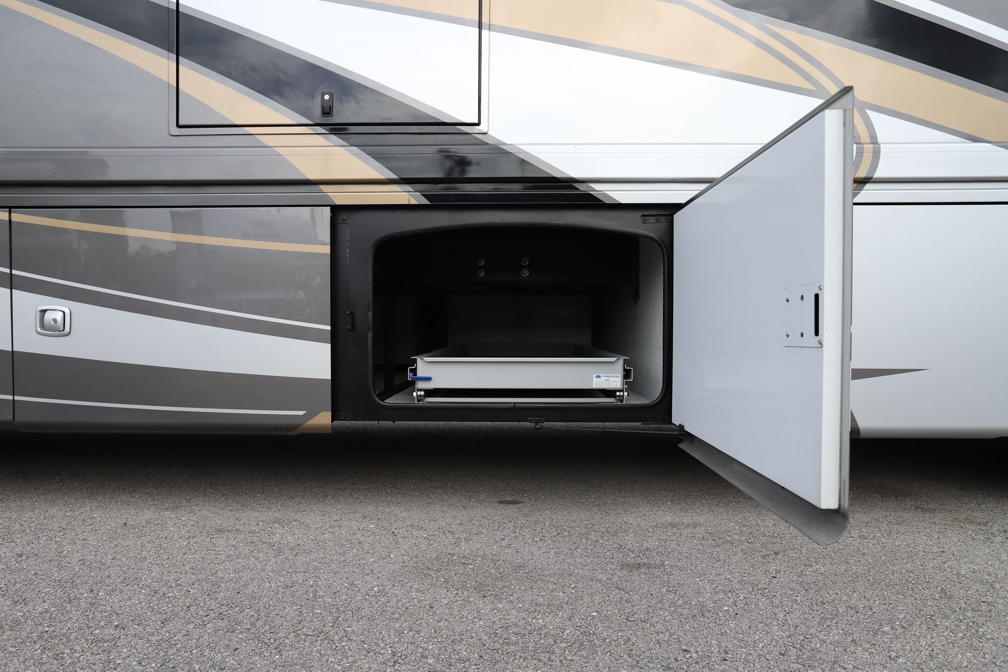 Used 2019 Thor Aria 4000 Class A  For Sale