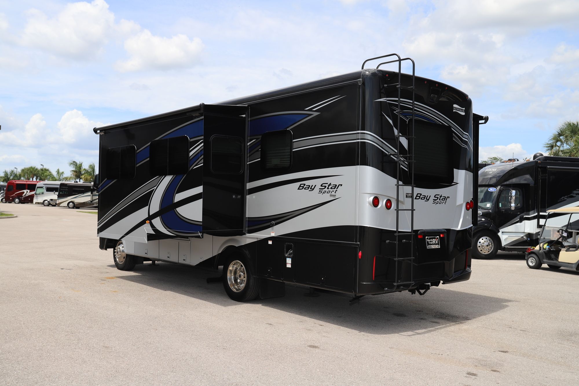 Used 2020 Newmar Bay Star Sport 2702 Class A  For Sale