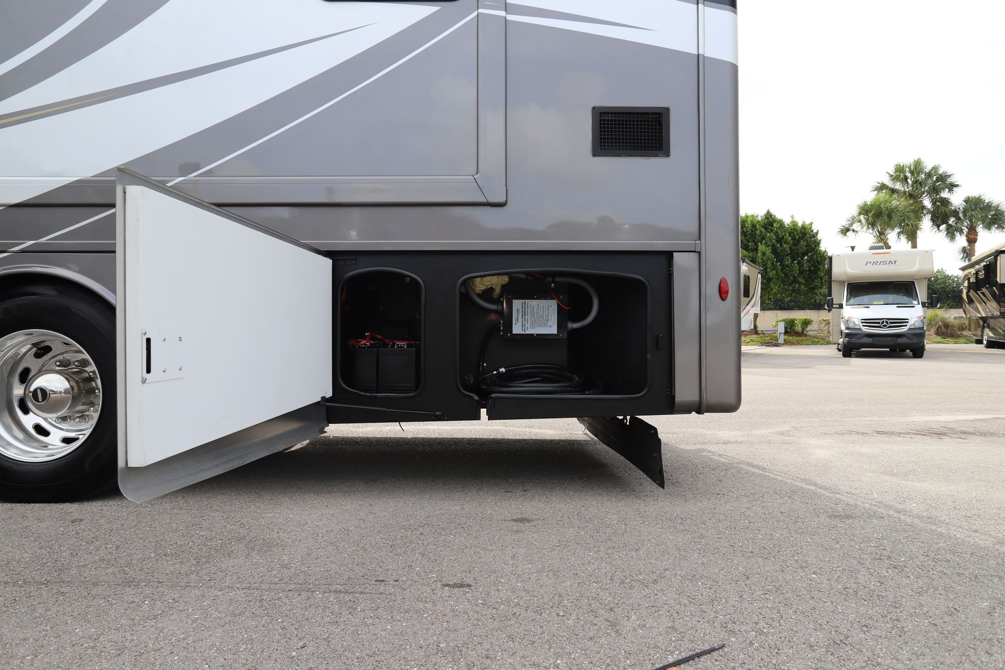 Used 2019 Thor Aria 4000 Class A  For Sale