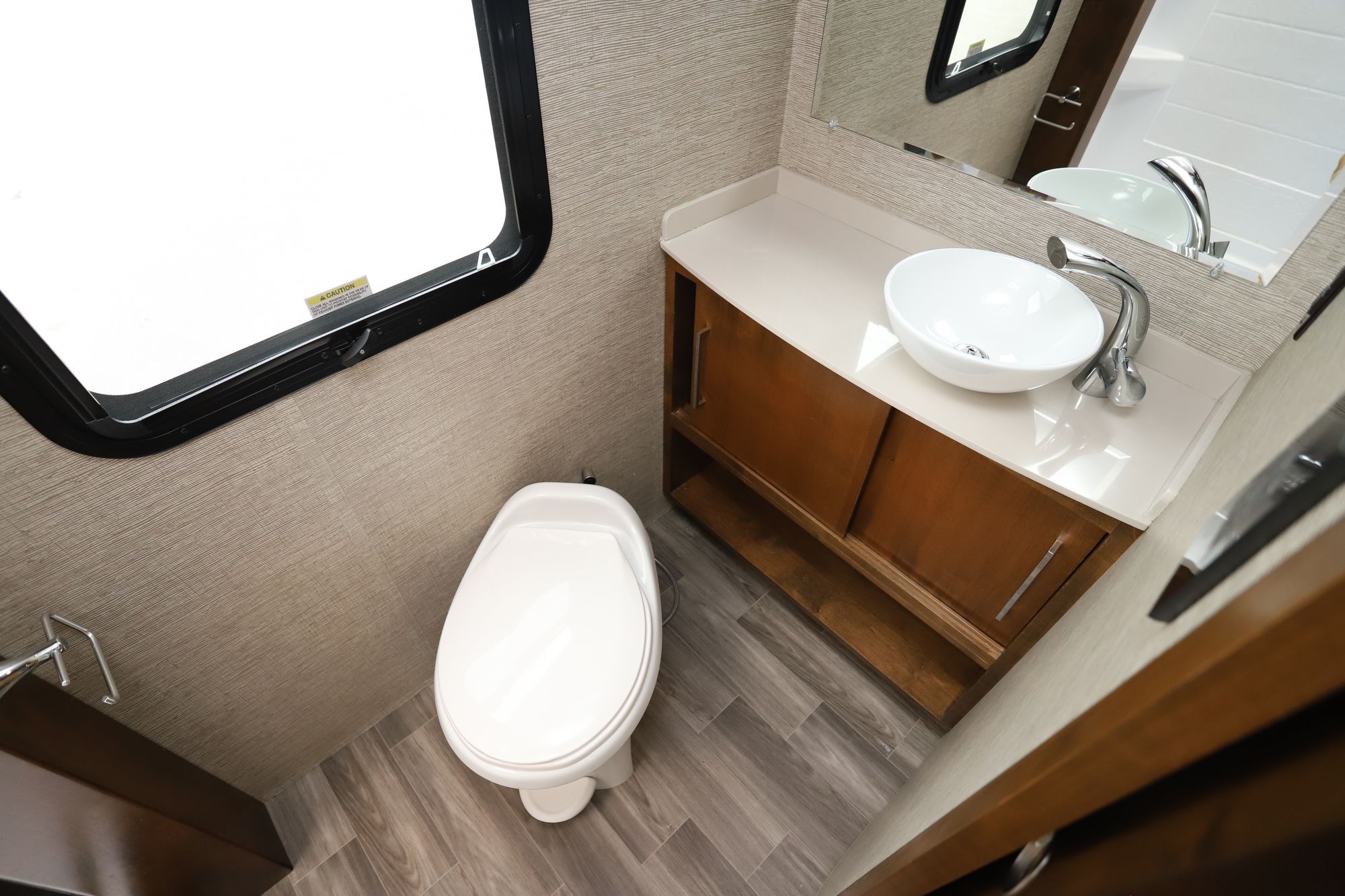 Used 2020 Tiffin Motor Homes Wayfarer 25RW Class C  For Sale