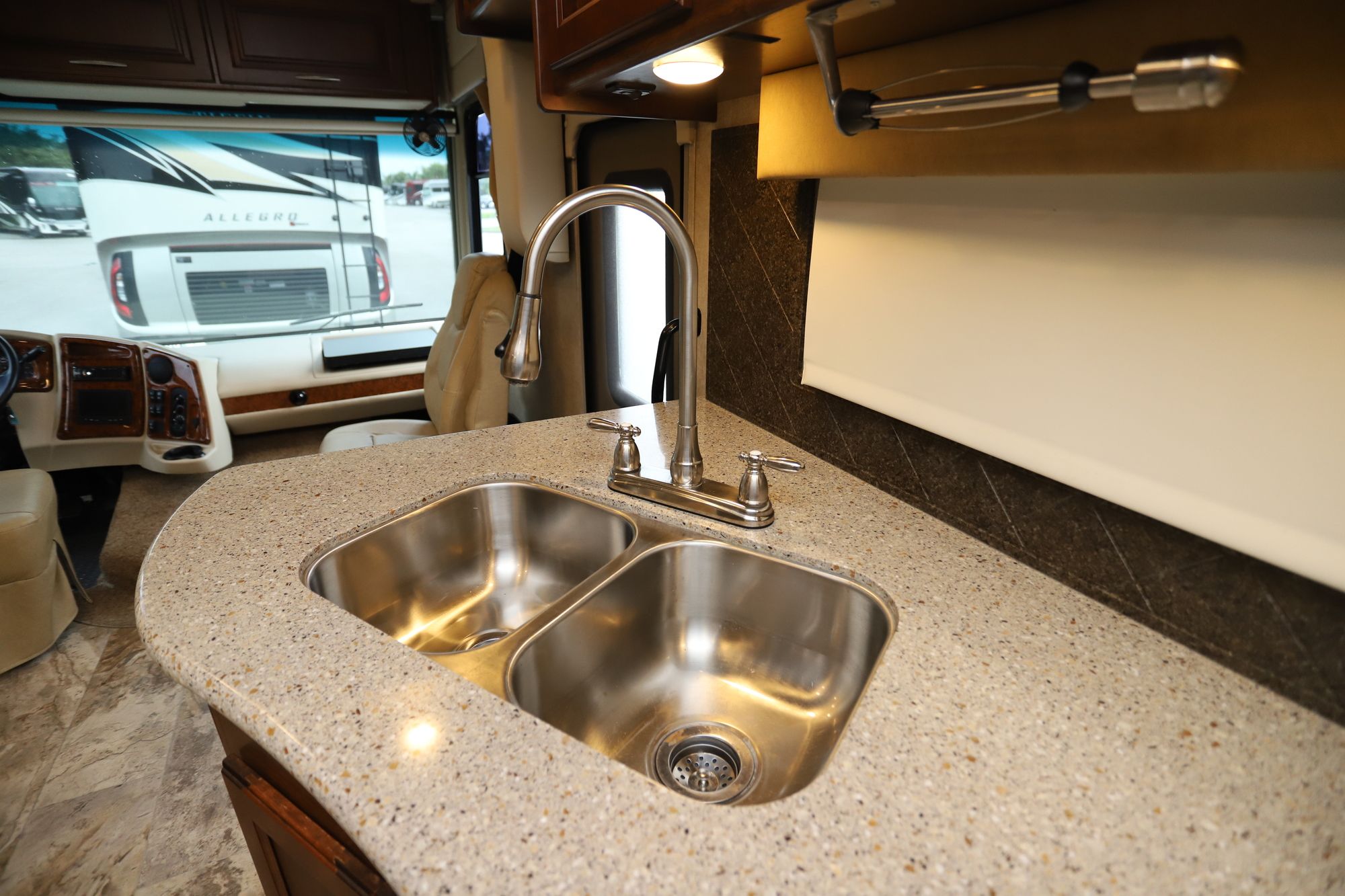 Used 2016 Coachmen Mirada 35KB Class A  For Sale