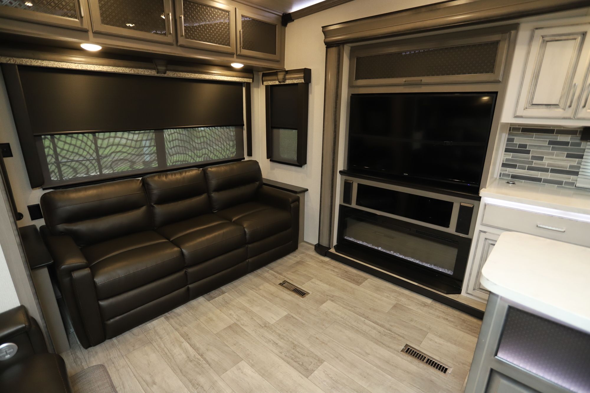 Used 2021 Keystone Montana 3781RL Fifth Wheel  For Sale