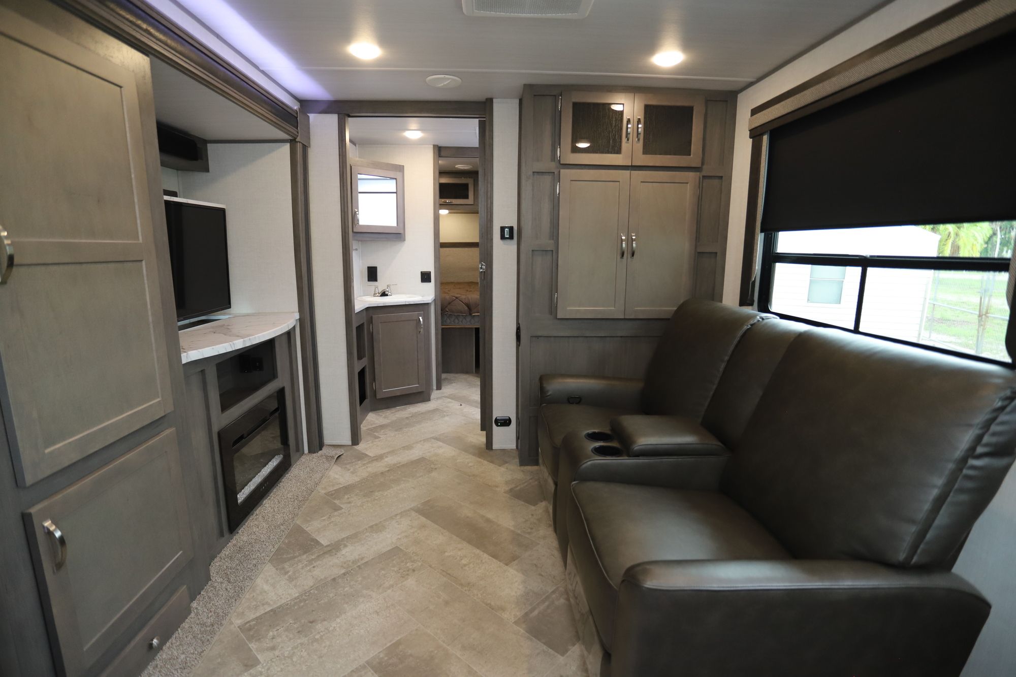 Used 2021 East To West Alta 2350KR Travel Trailer  For Sale