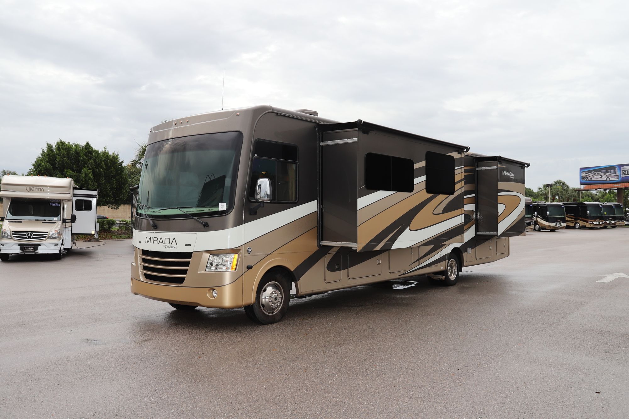 Used 2016 Coachmen Mirada 35KB Class A  For Sale