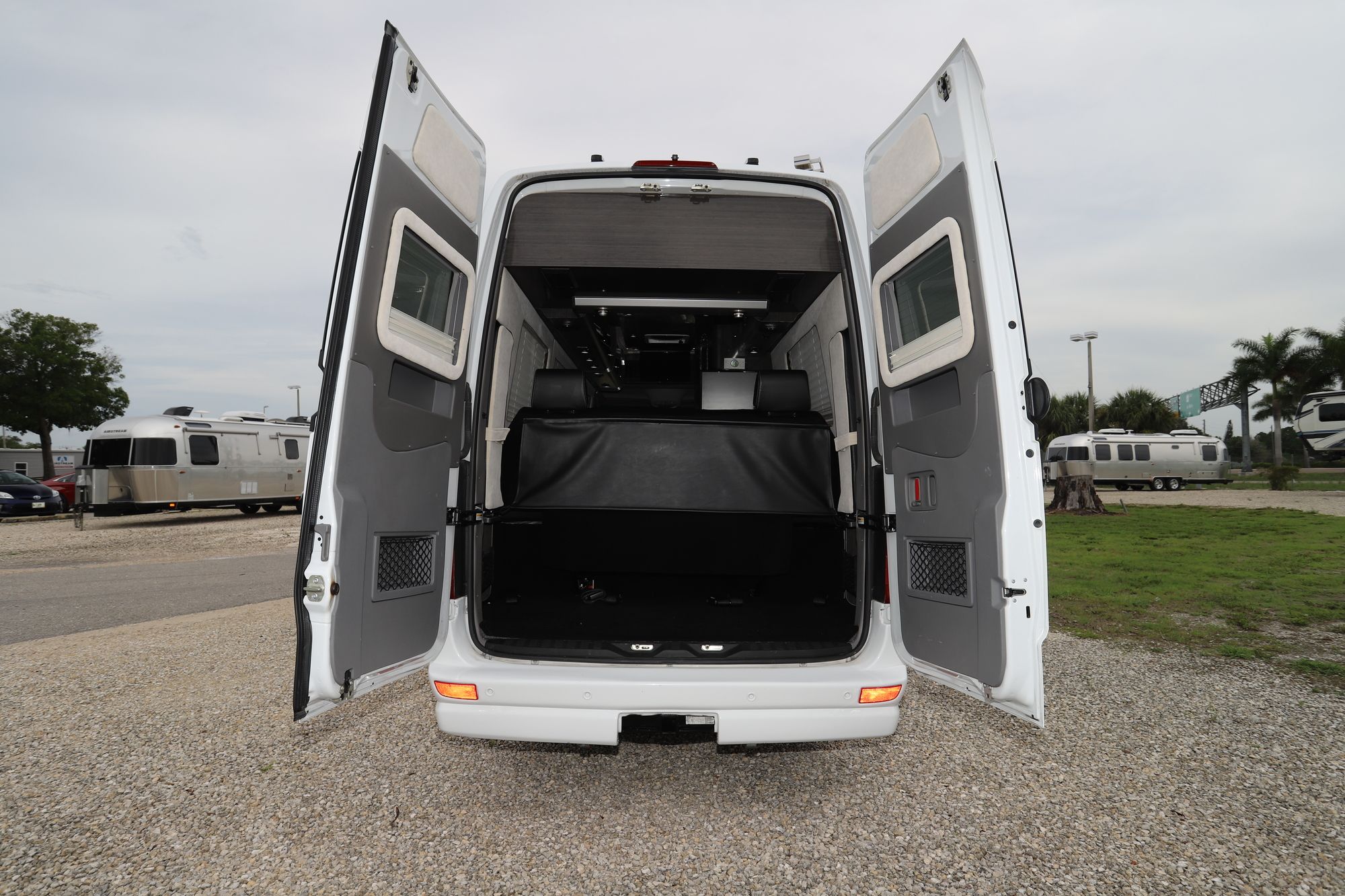 Used 2015 Airstream Interstate LOUNGE Class B  For Sale